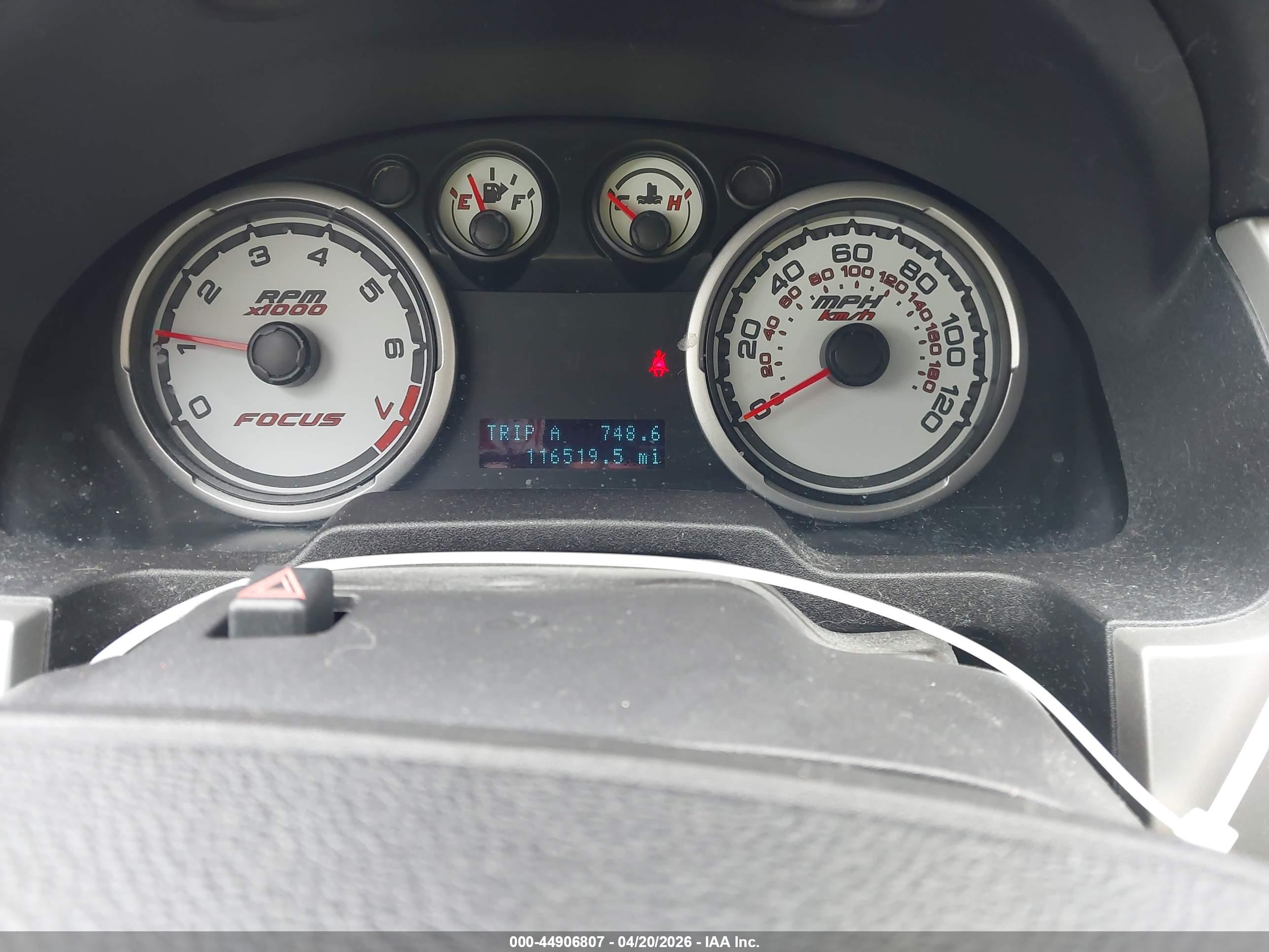 FORD FOCUS image 7