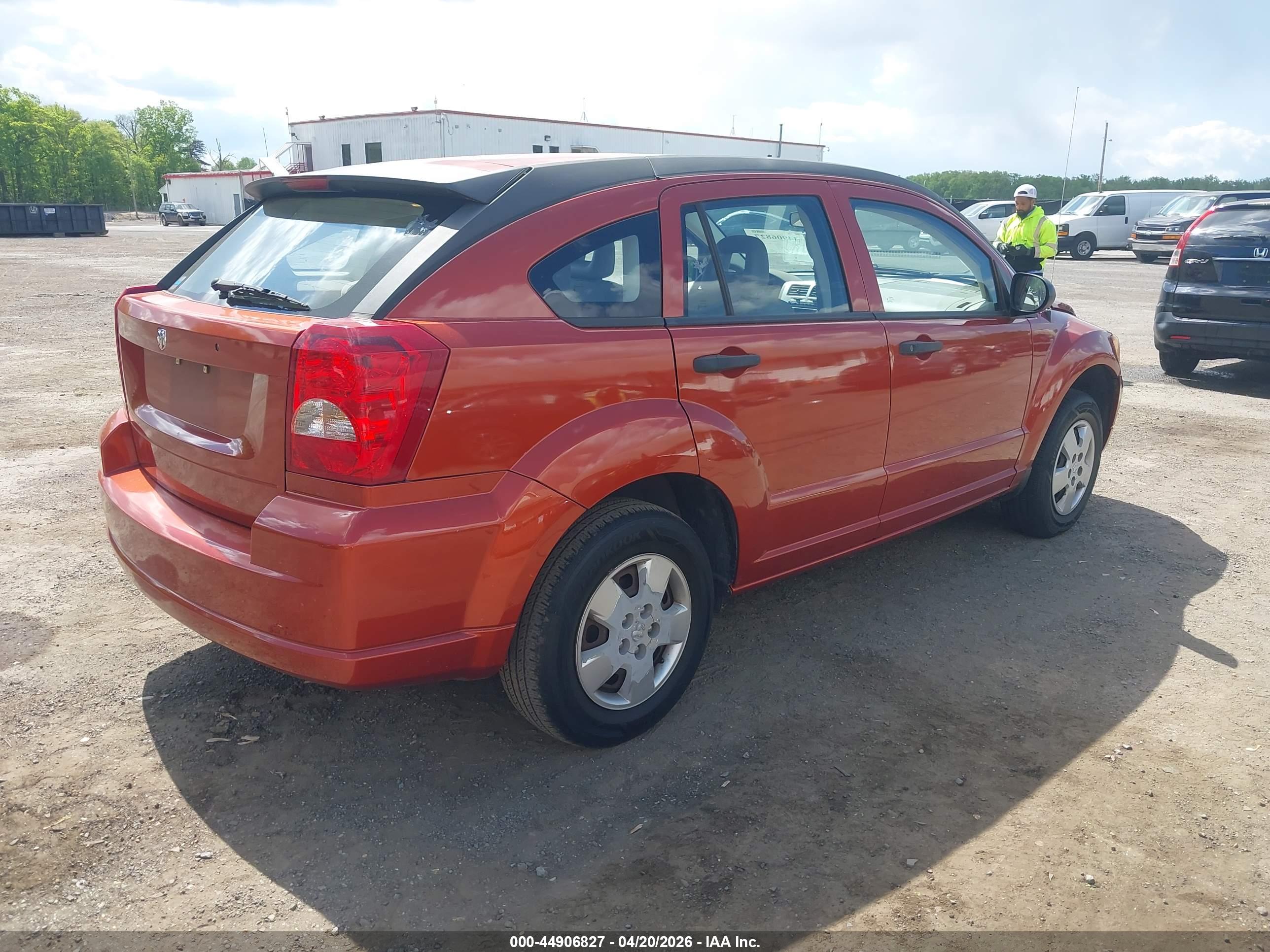 DODGE CALIBER image 4