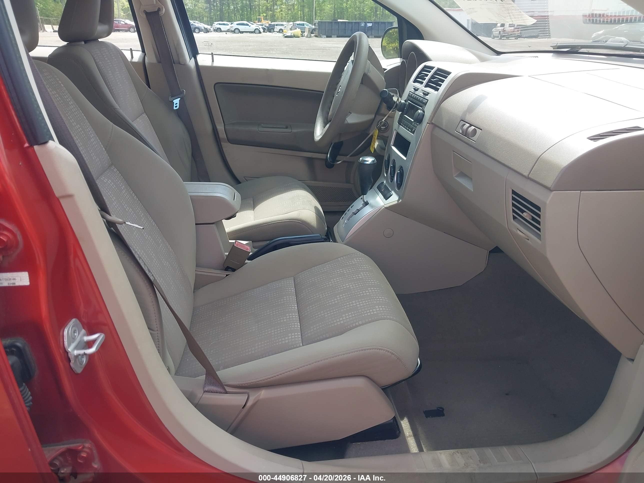 DODGE CALIBER image 5
