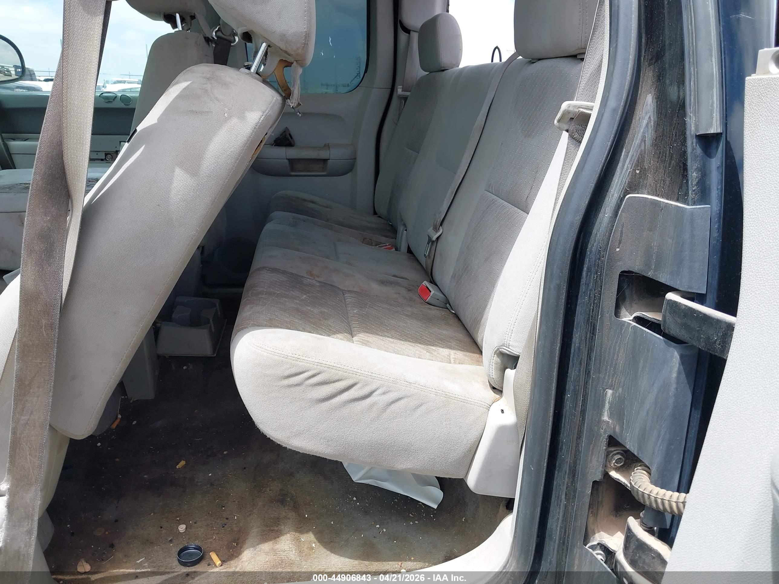 GMC SIERRA image 8