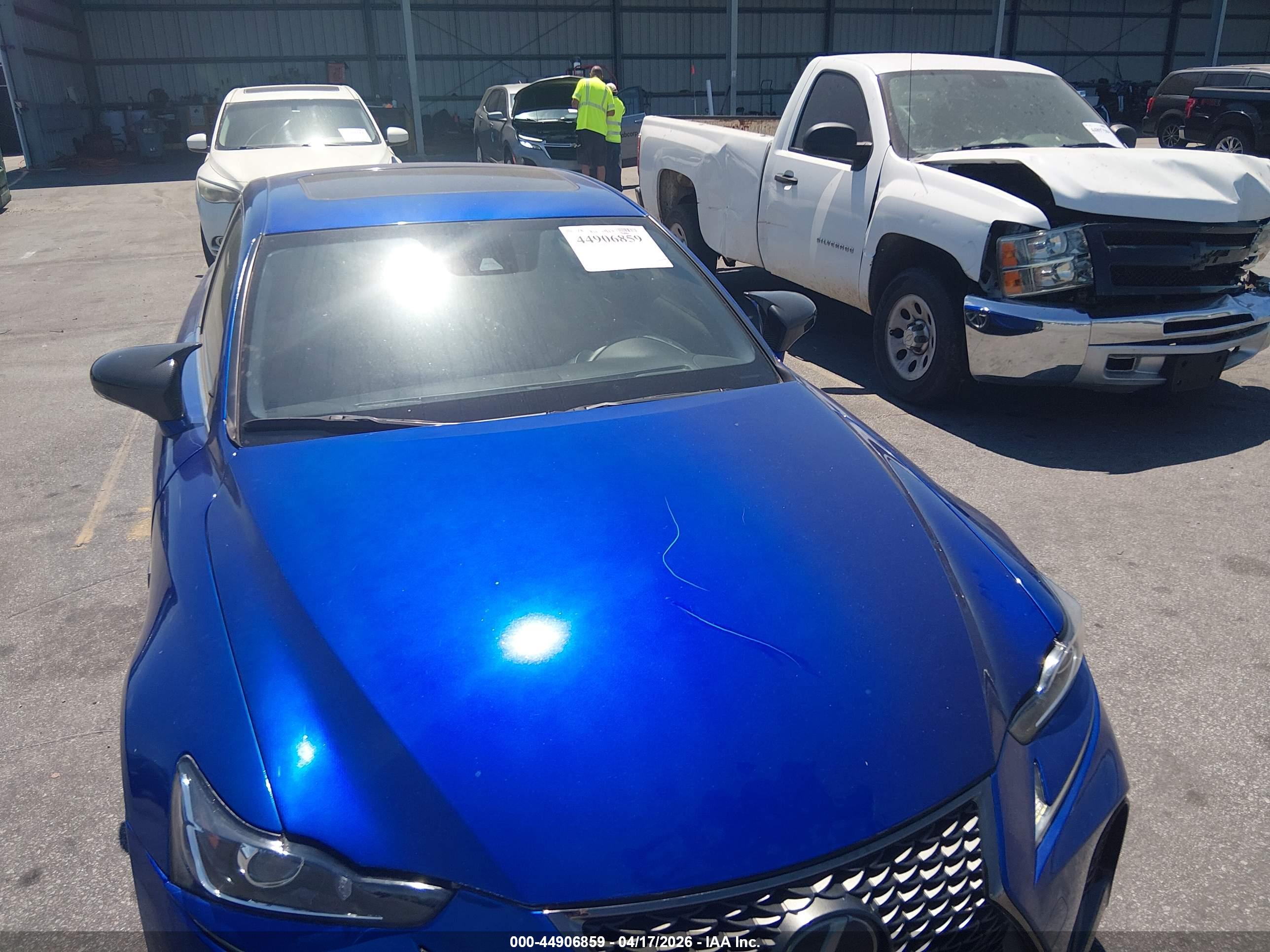 LEXUS IS image 6