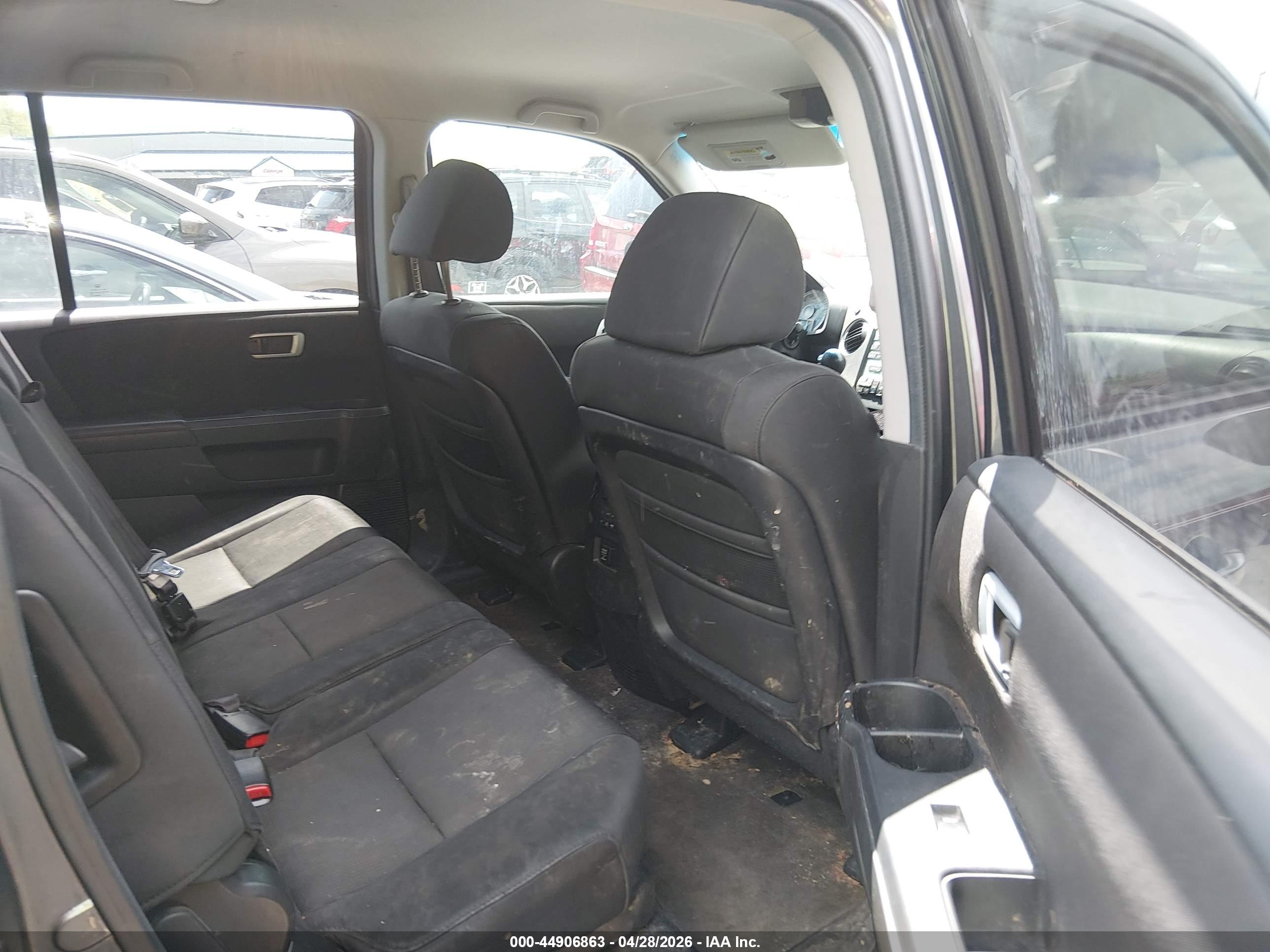 HONDA PILOT image 8