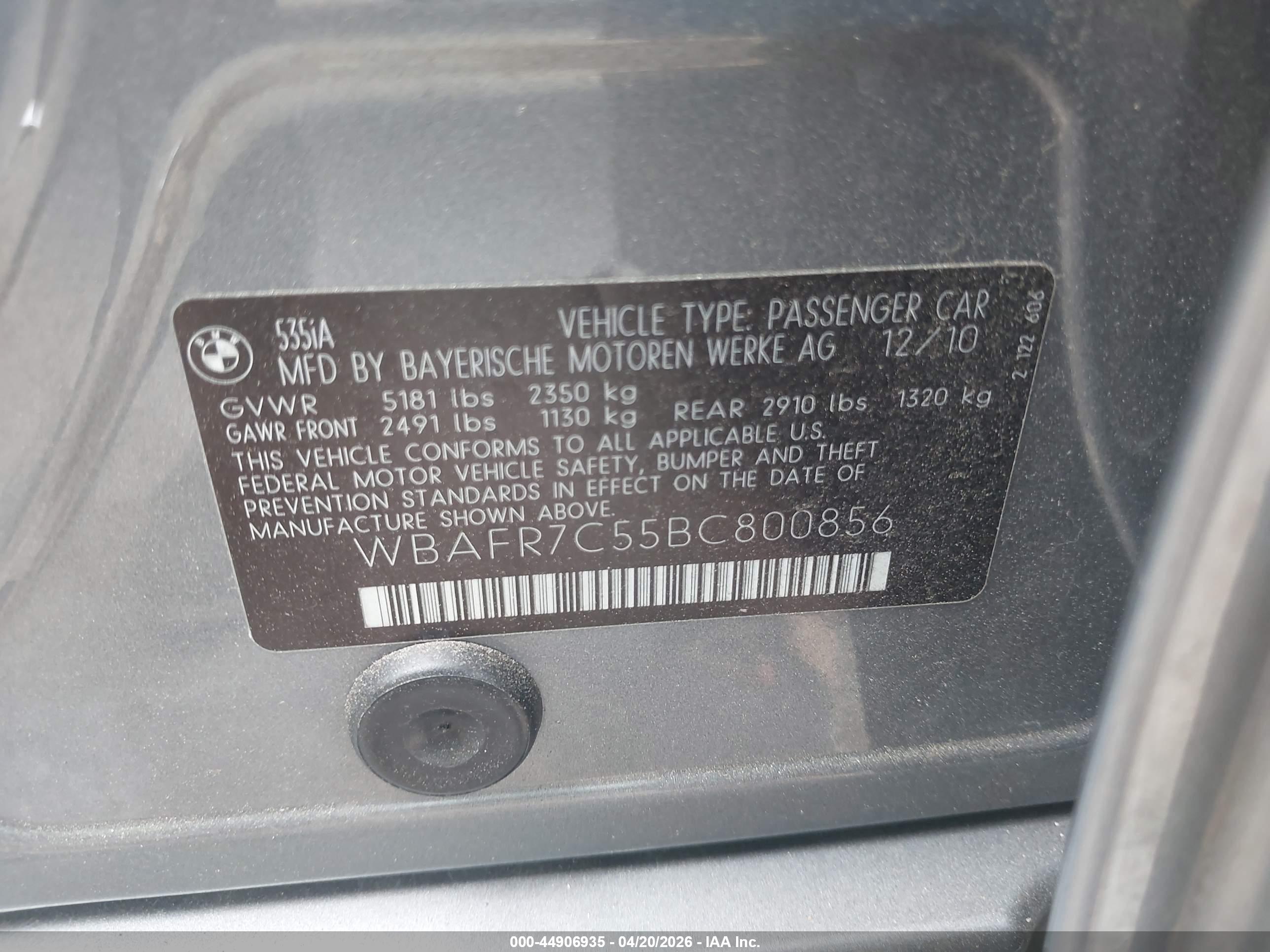 BMW 535I image 9