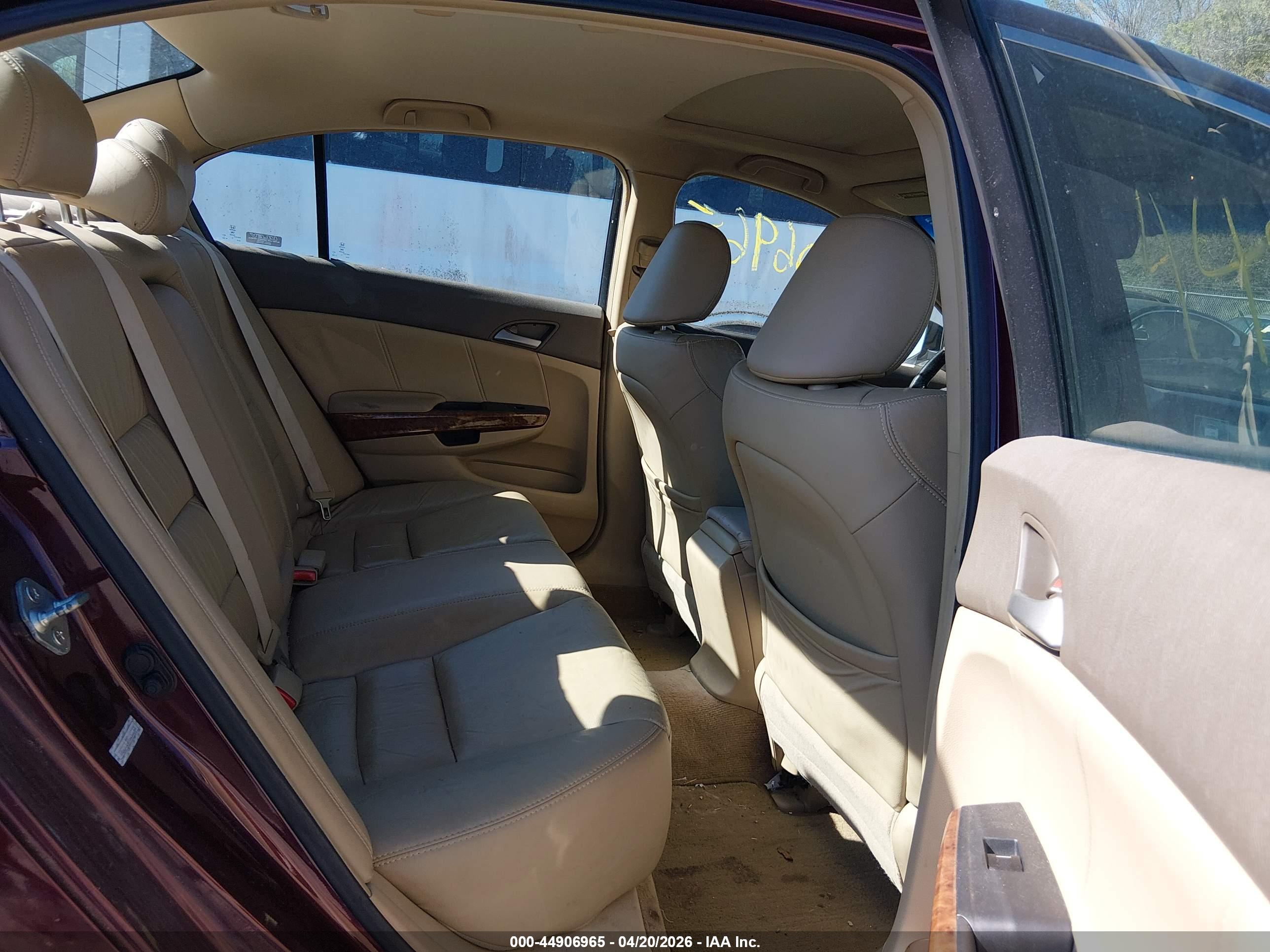 HONDA ACCORD image 8