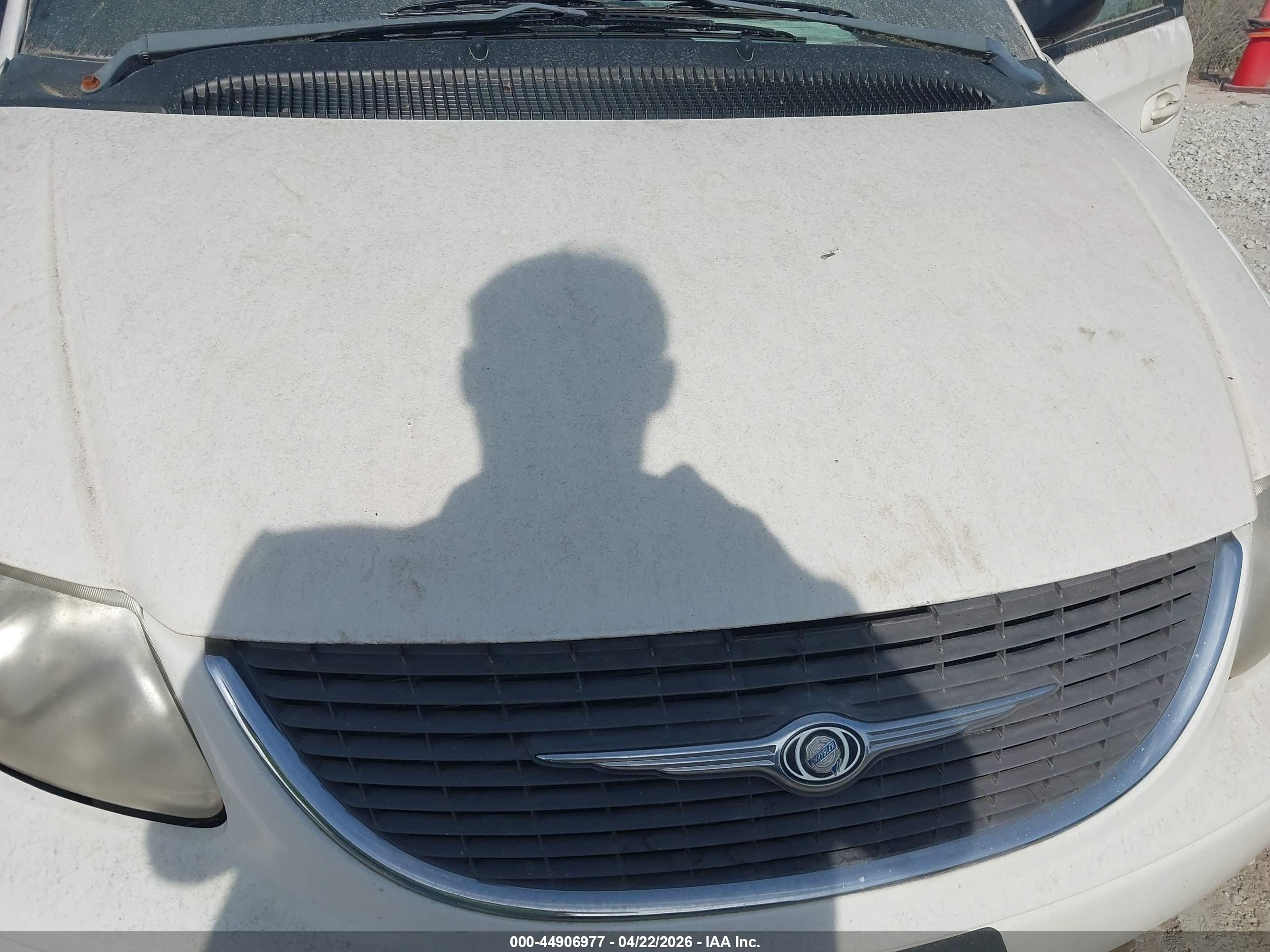 CHRYSLER TOWN image 6