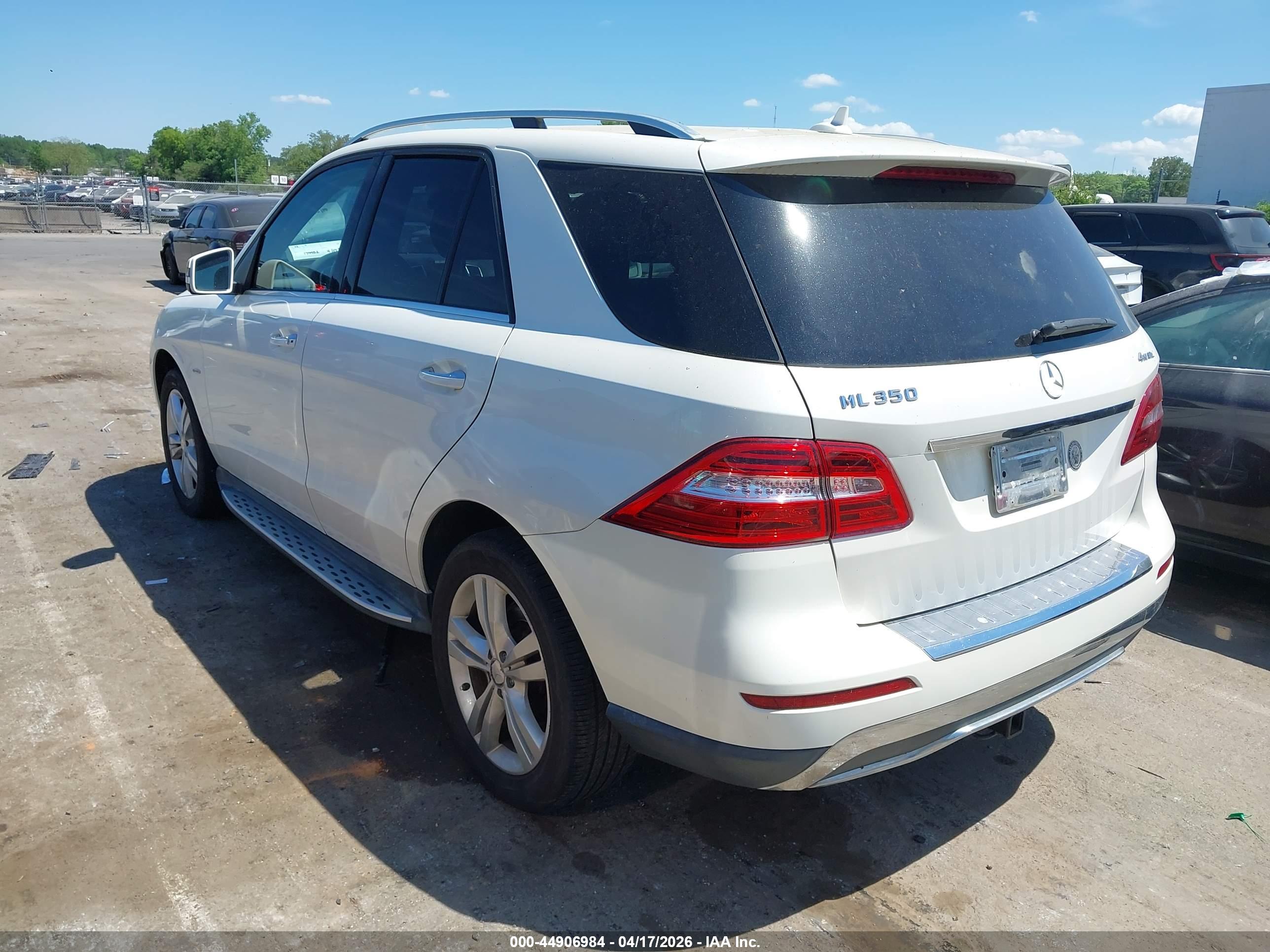 MERCEDES-BENZ ML image 3