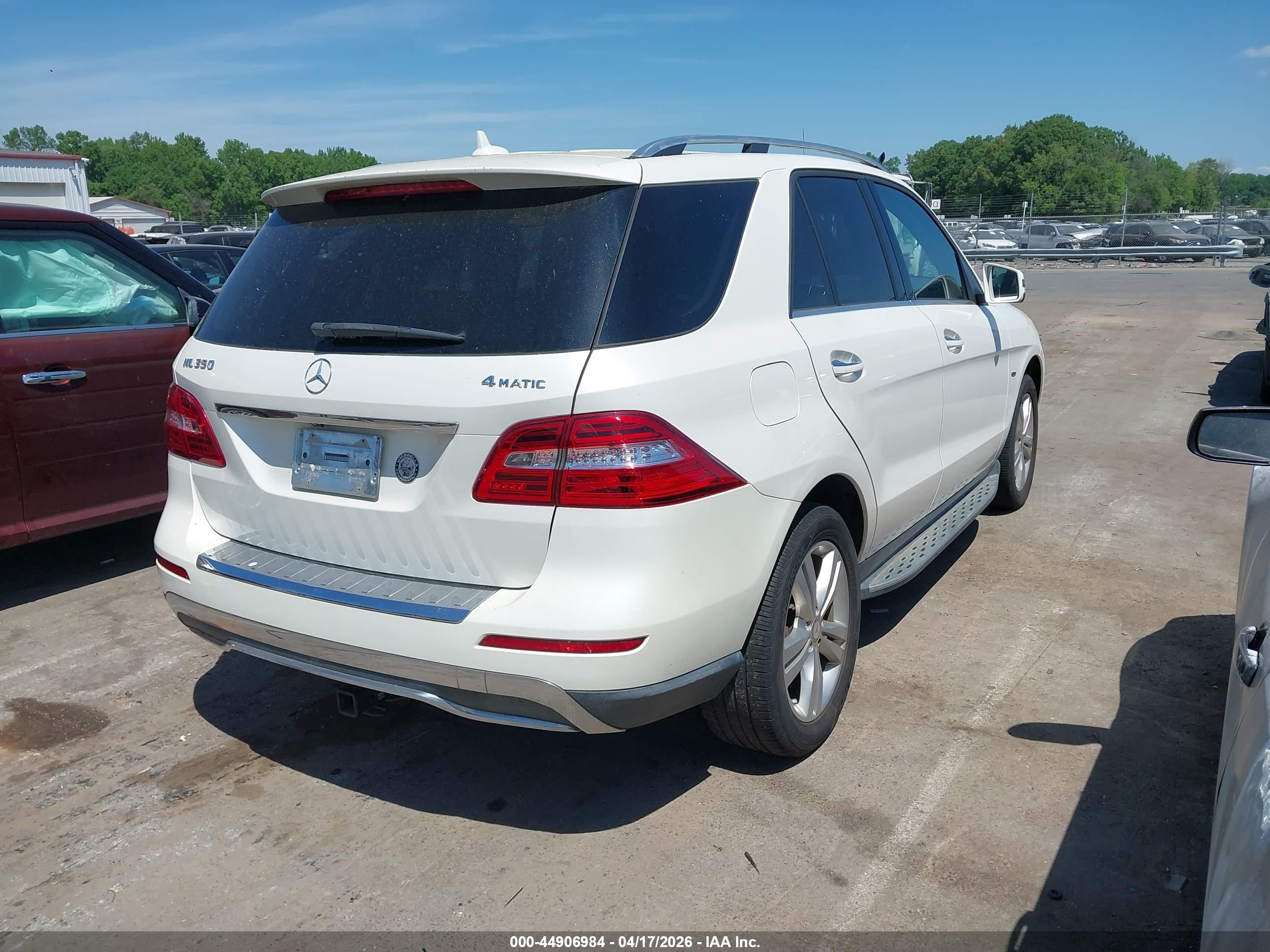 MERCEDES-BENZ ML image 4