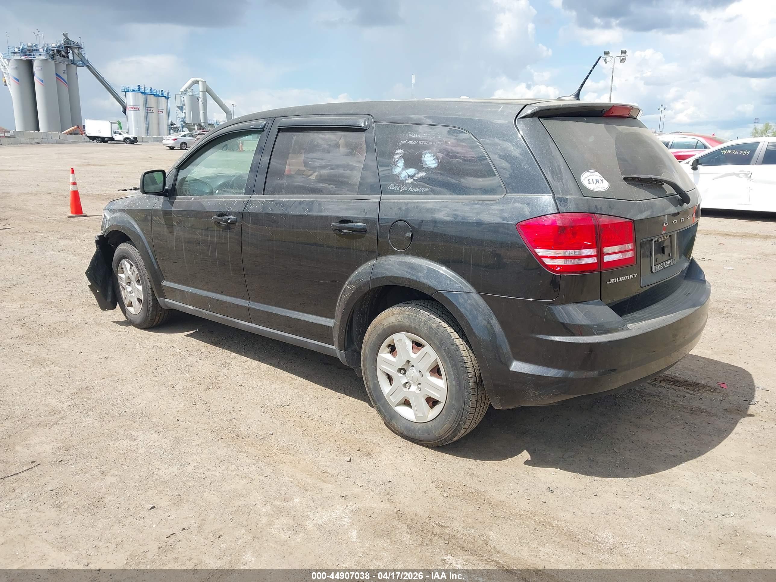 DODGE JOURNEY image 3