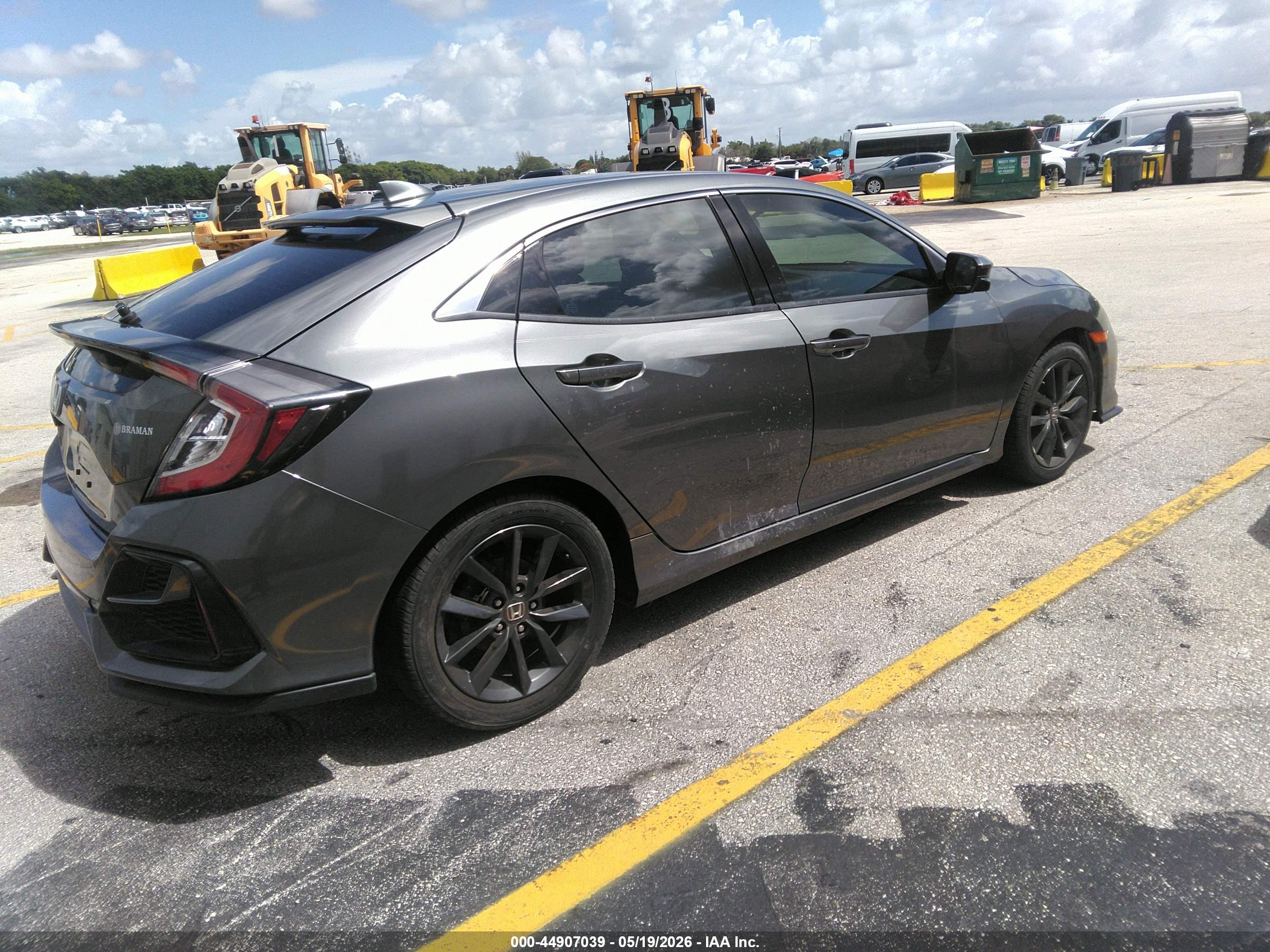 HONDA CIVIC image 4