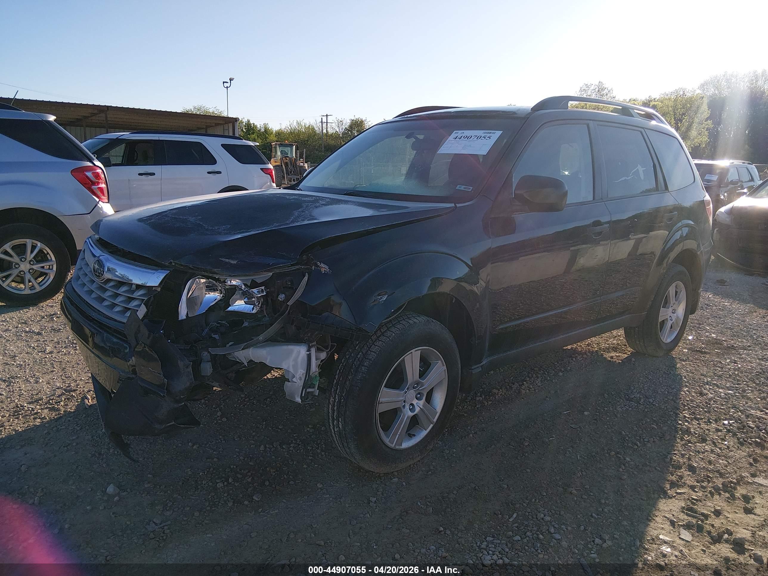 SUBARU FORESTER image 2