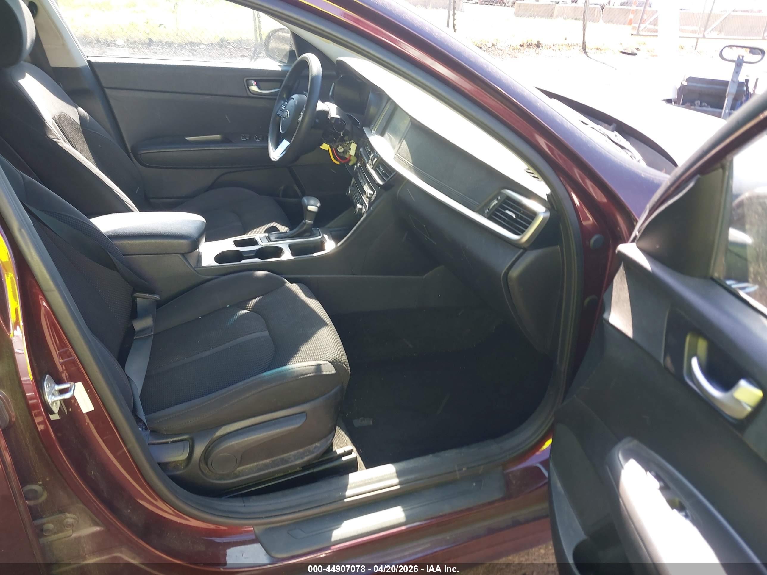 KIA OPTIMA image 5