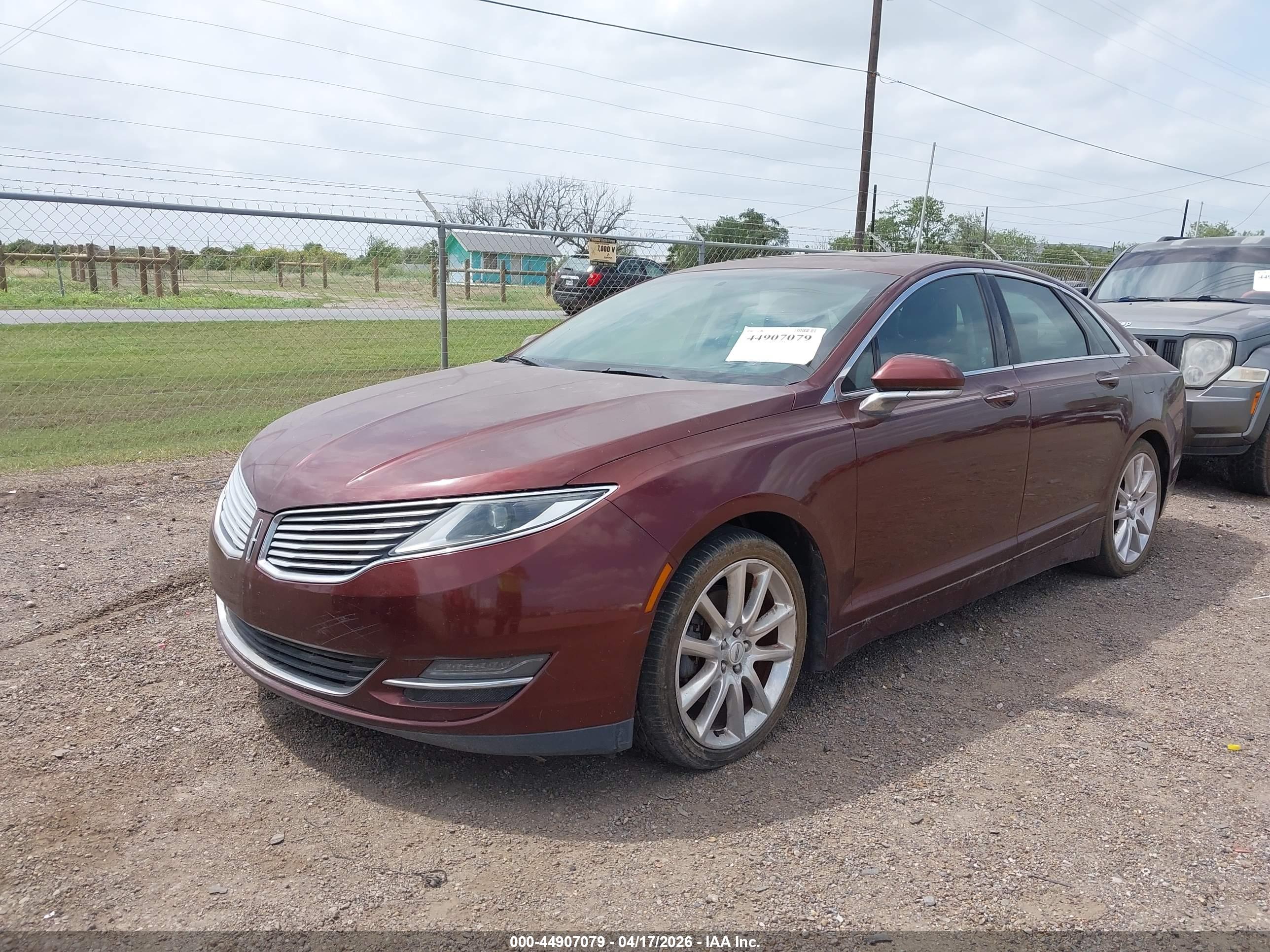 LINCOLN MKZ image 2