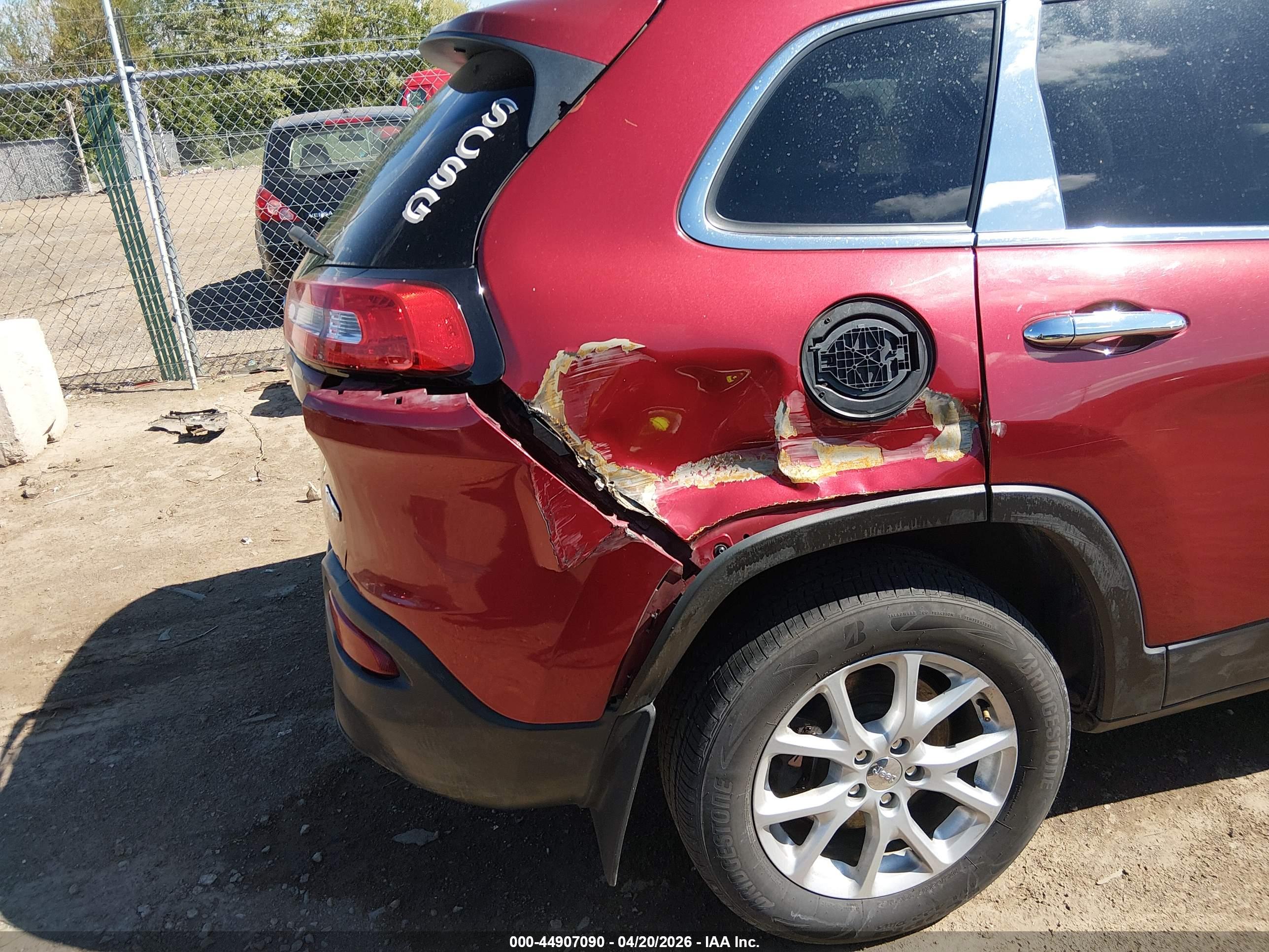 JEEP CHEROKEE image 6