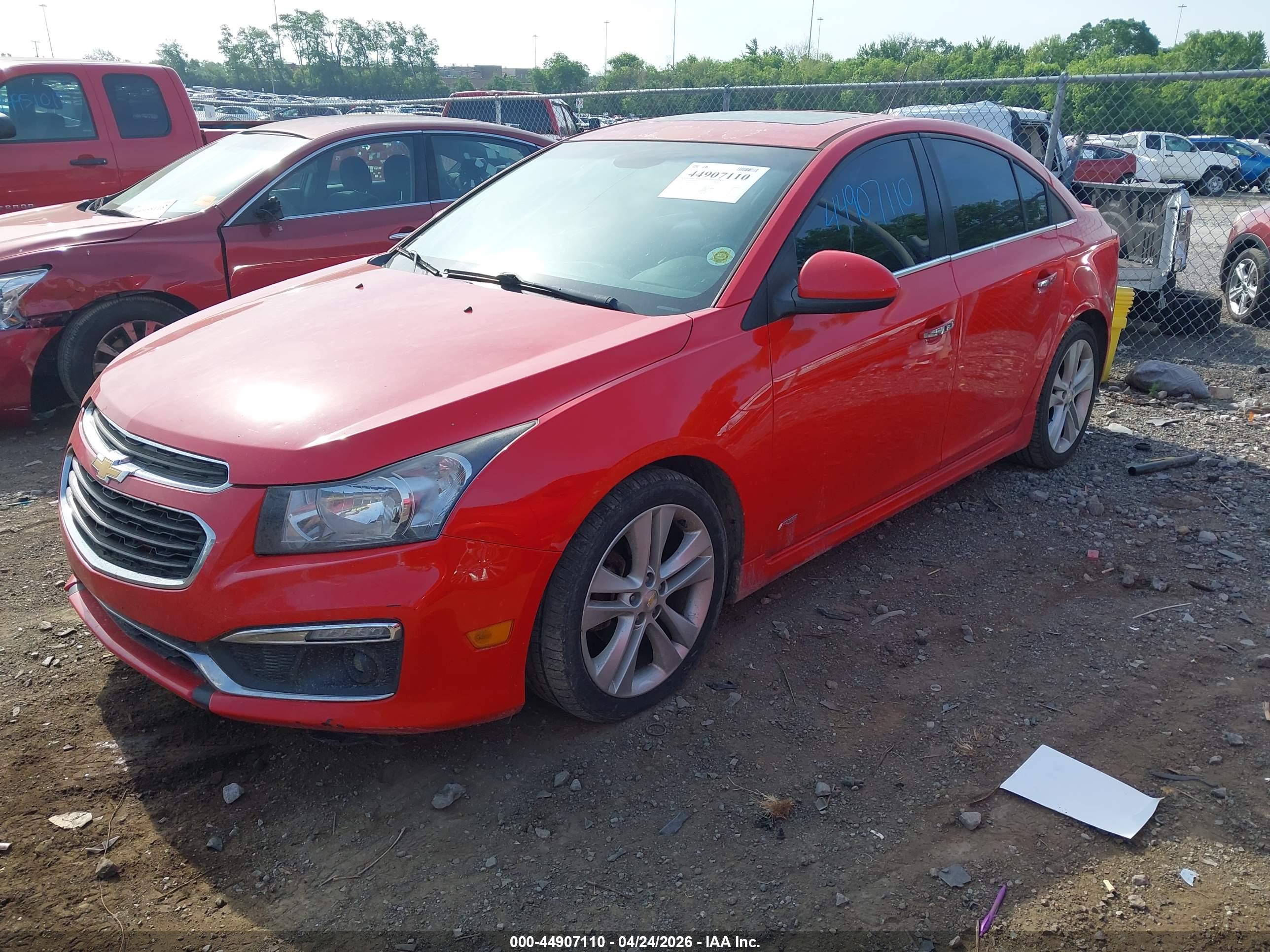 CHEVROLET CRUZE image 2