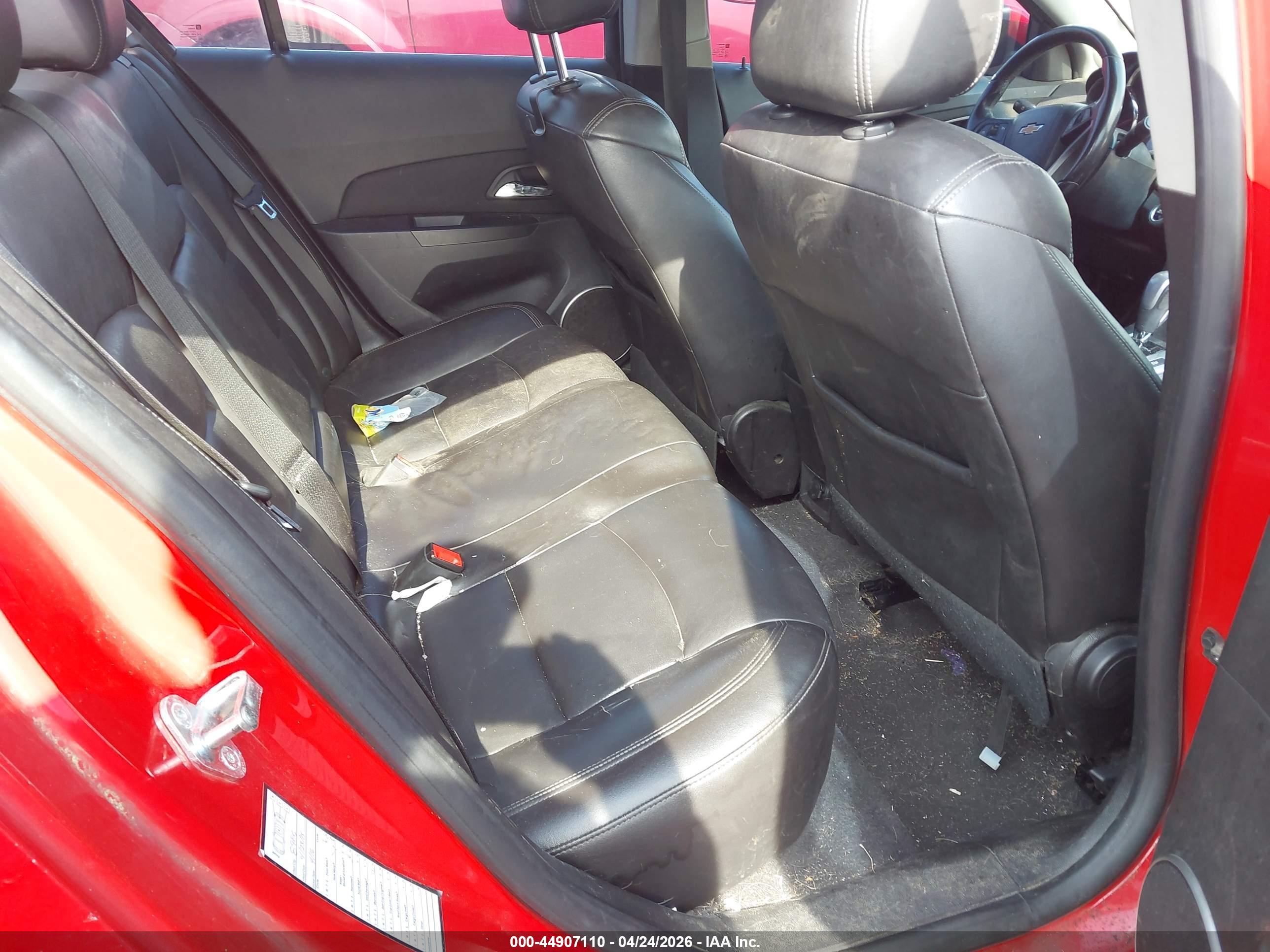 CHEVROLET CRUZE image 8