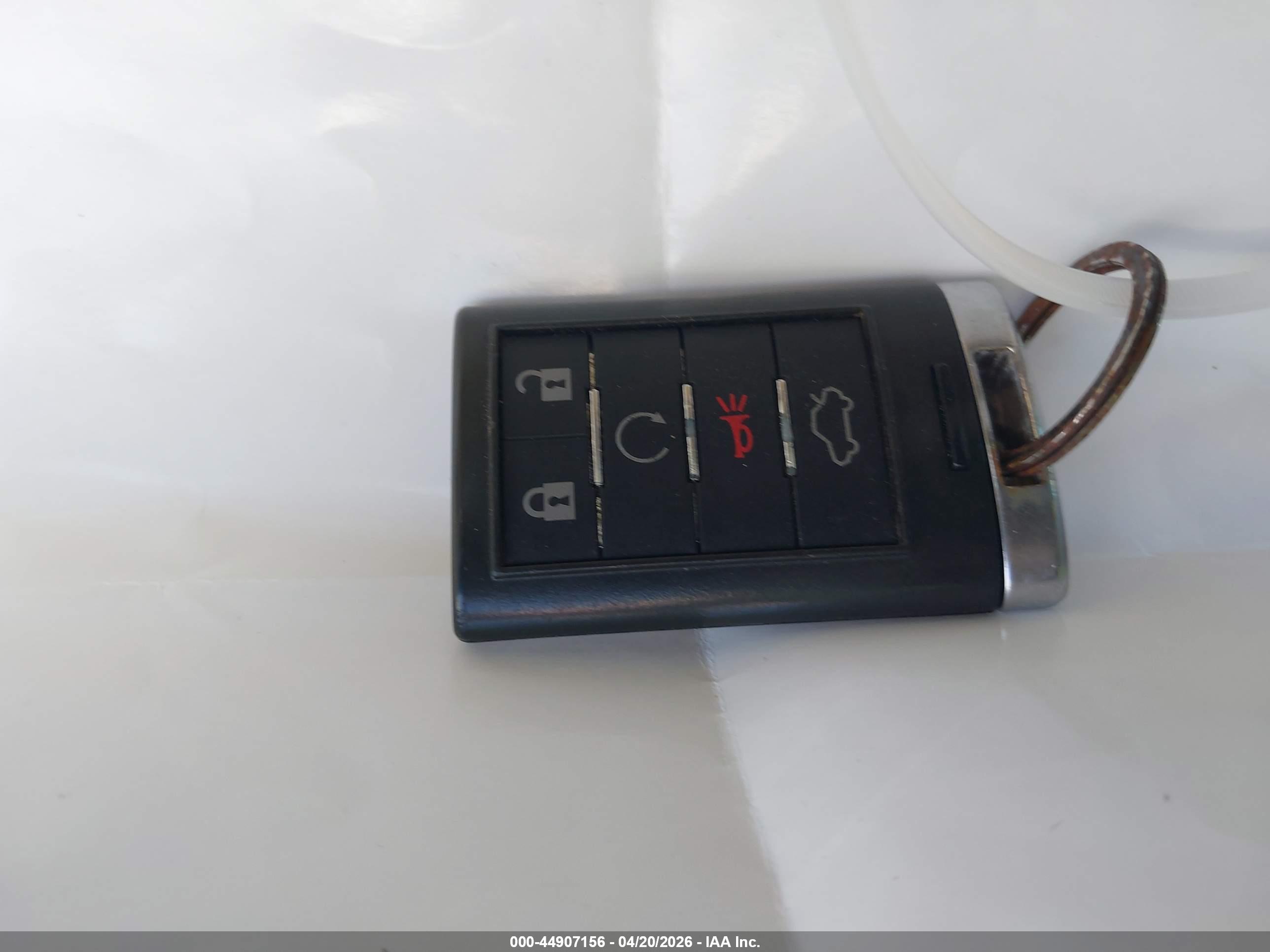 CADILLAC STS image 11
