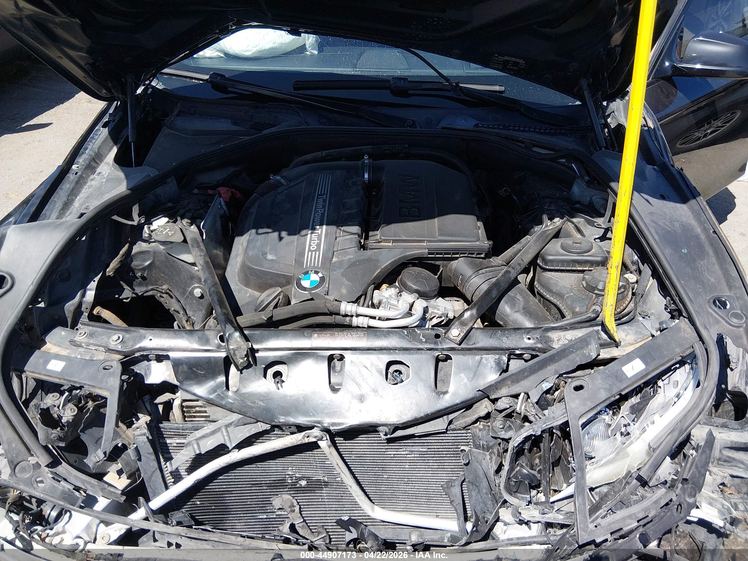 BMW 535I image 10