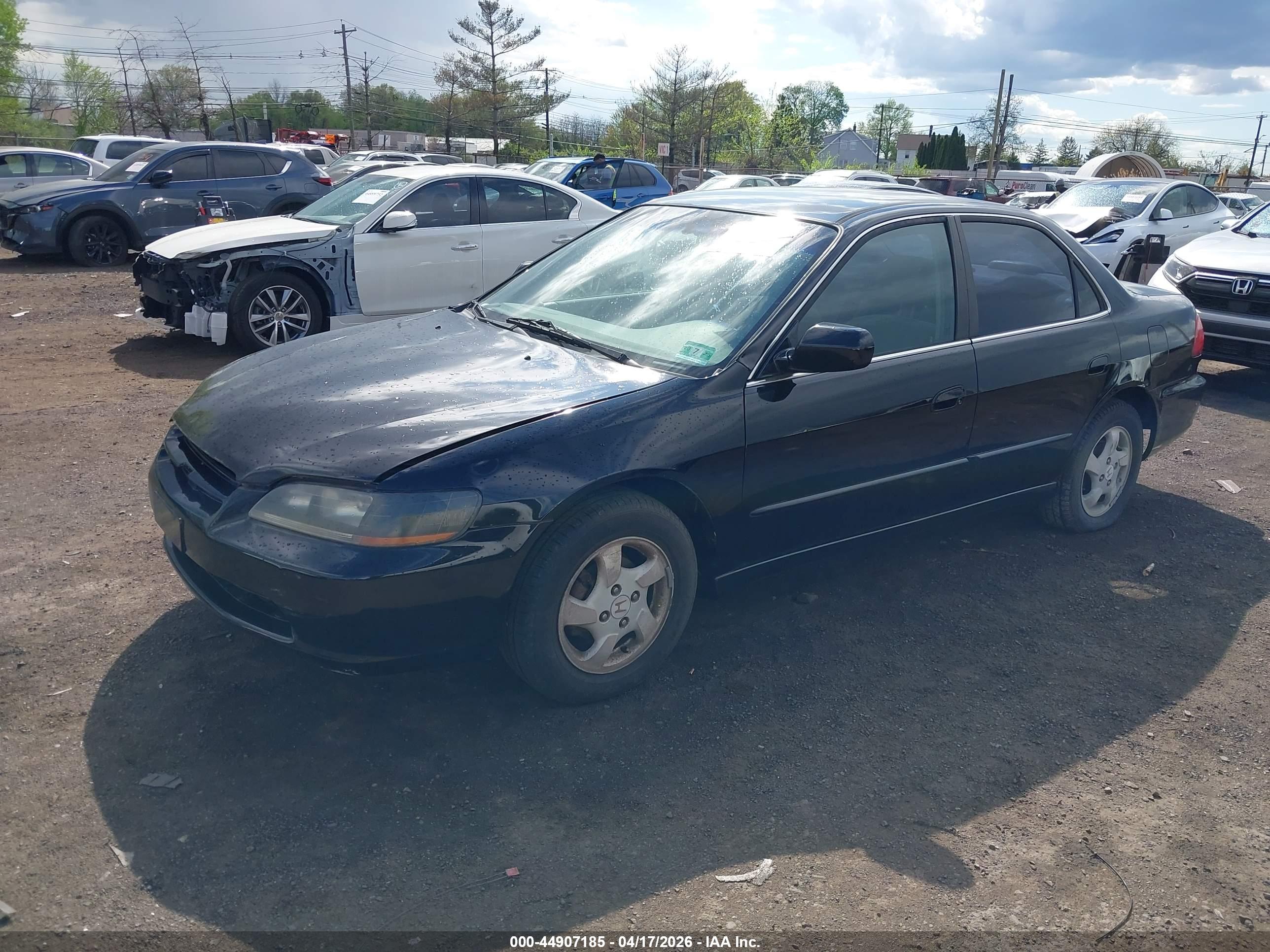 HONDA ACCORD image 2