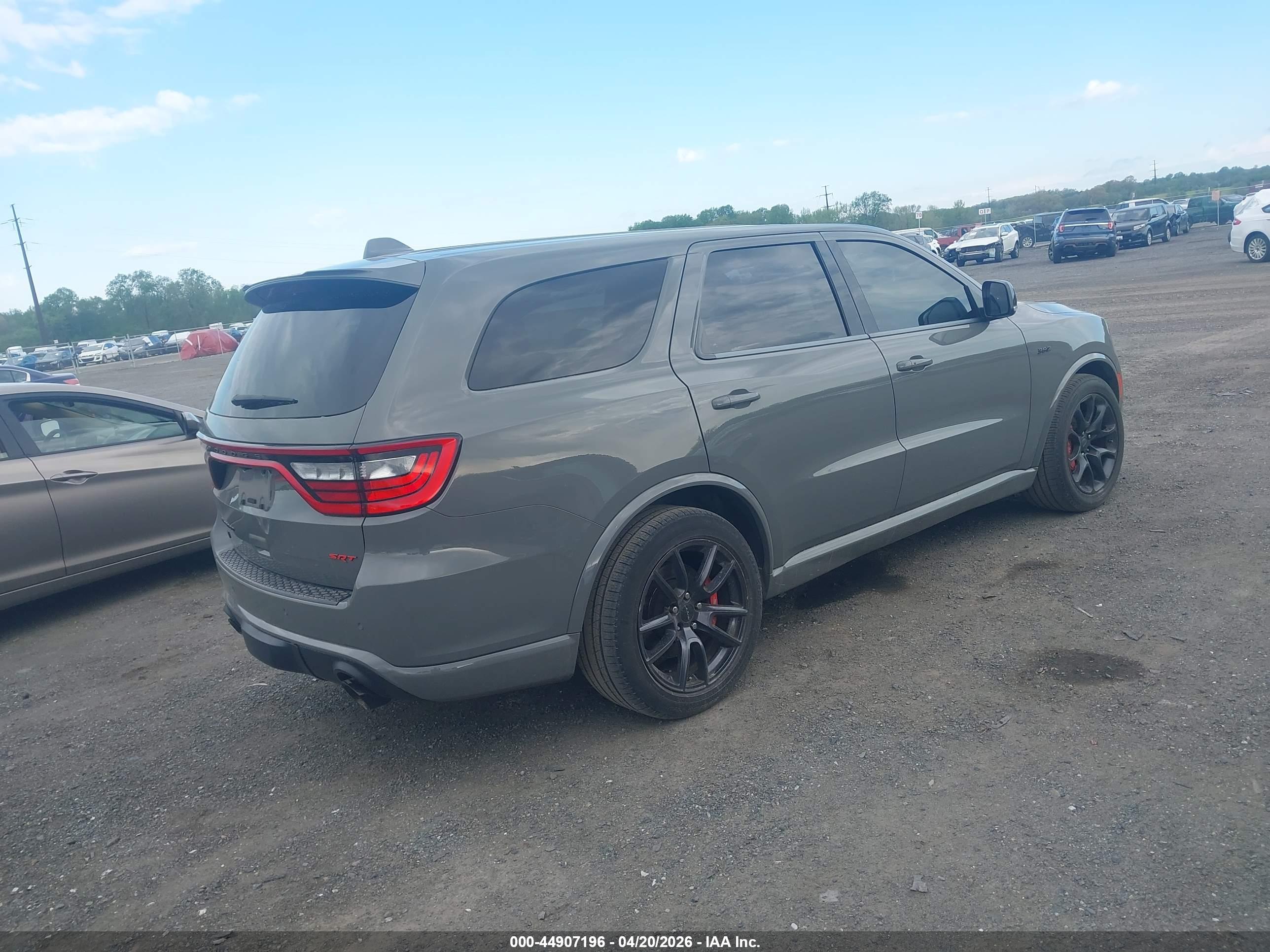 DODGE DURANGO image 4