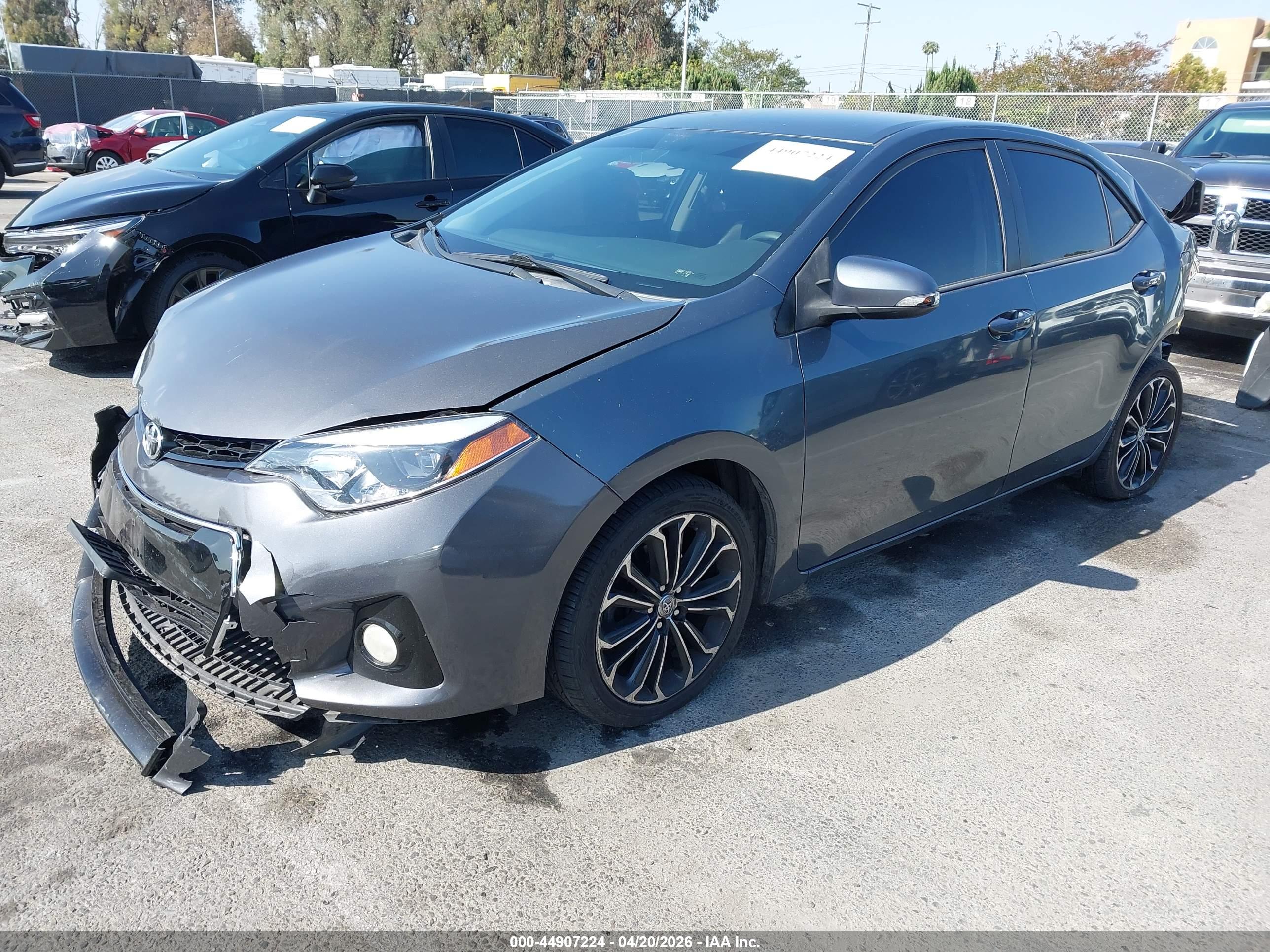 TOYOTA COROLLA image 2