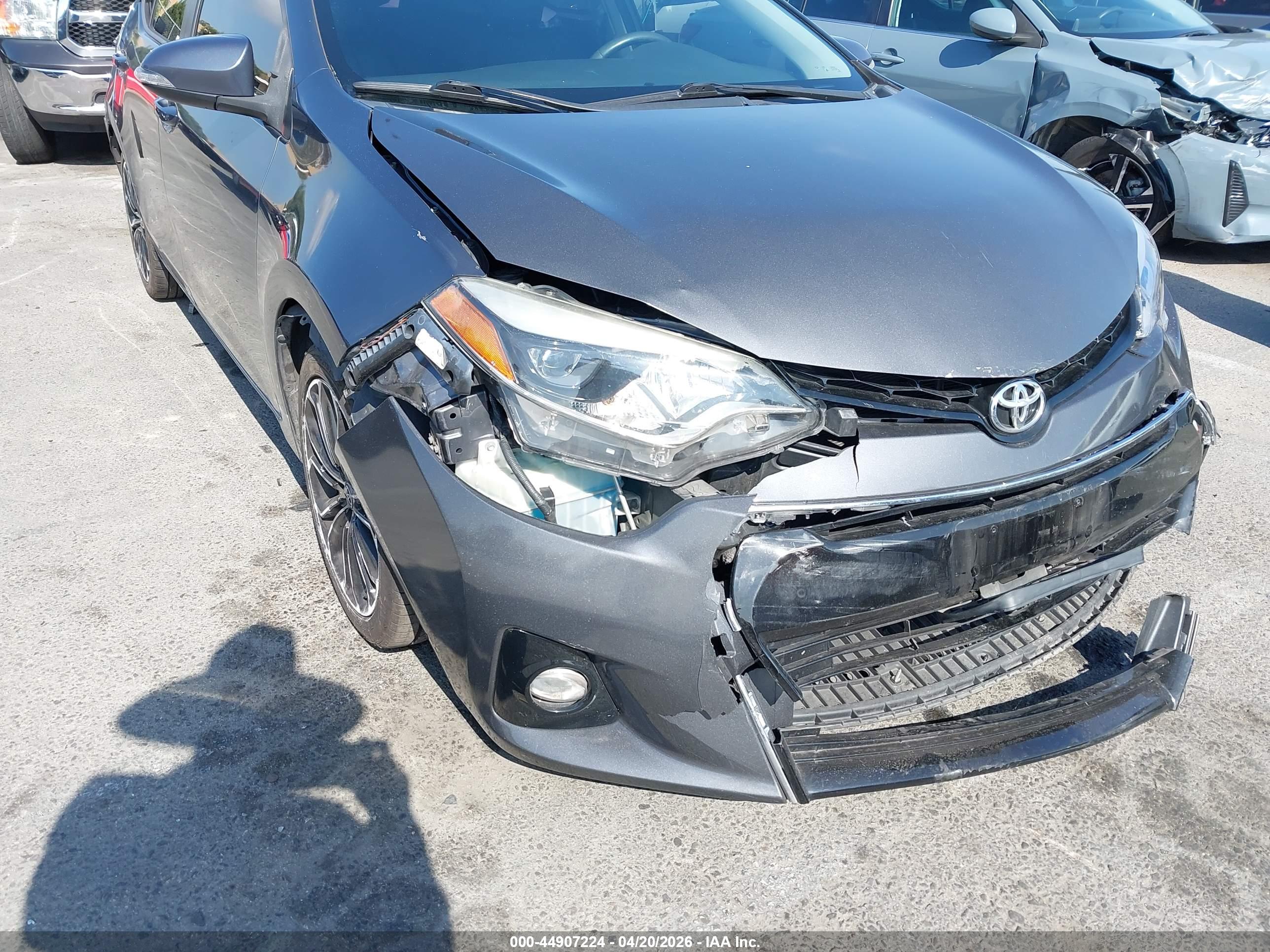 TOYOTA COROLLA image 6