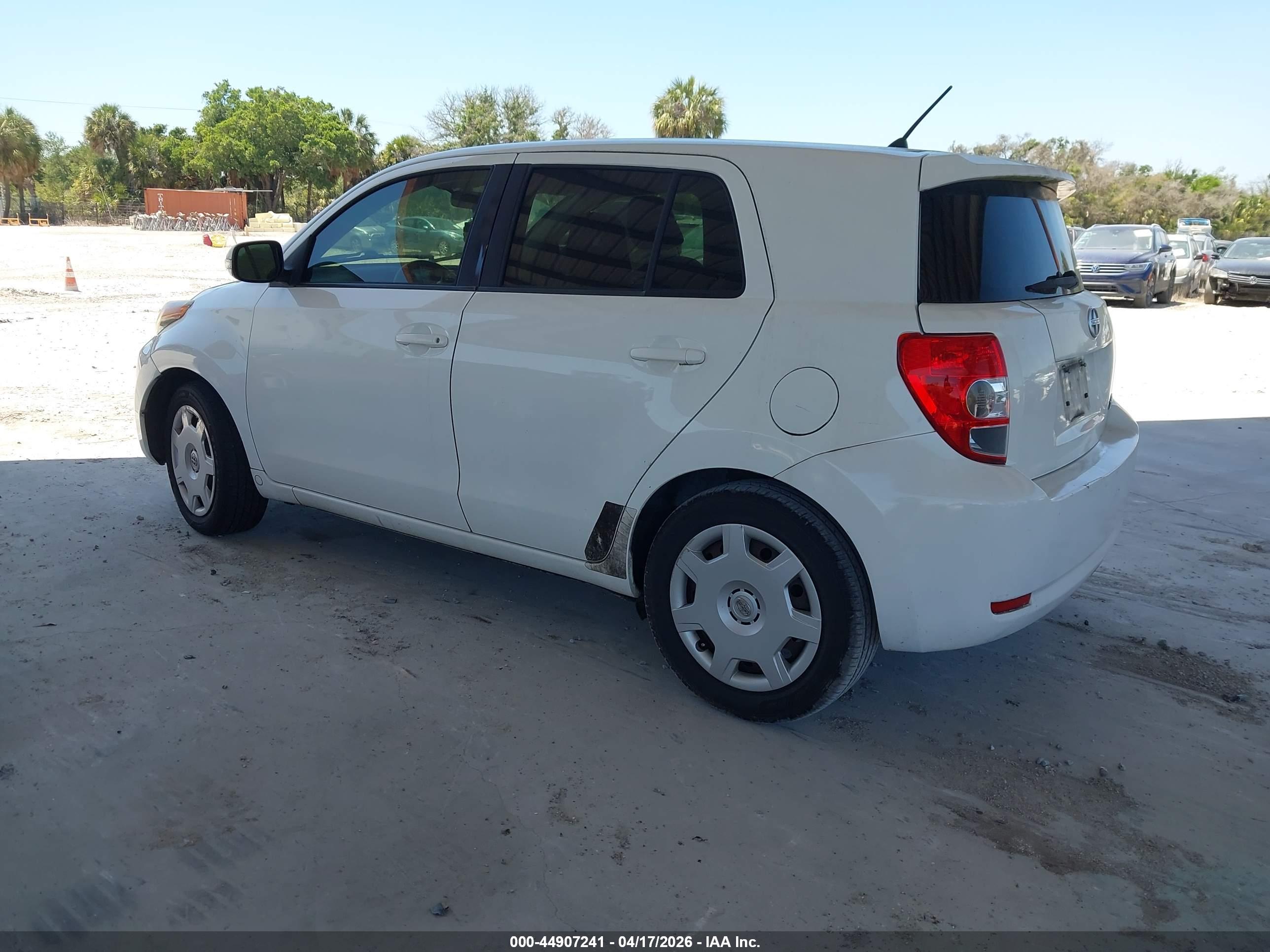 SCION XD image 3