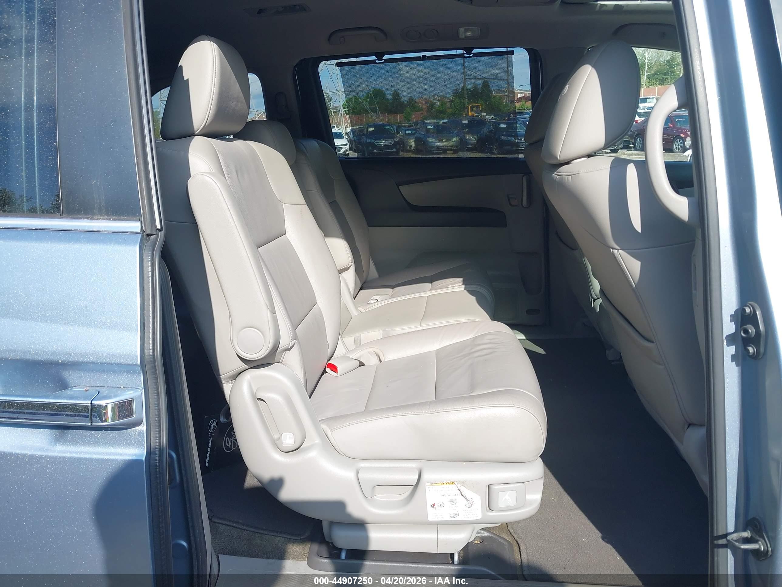 HONDA ODYSSEY image 8