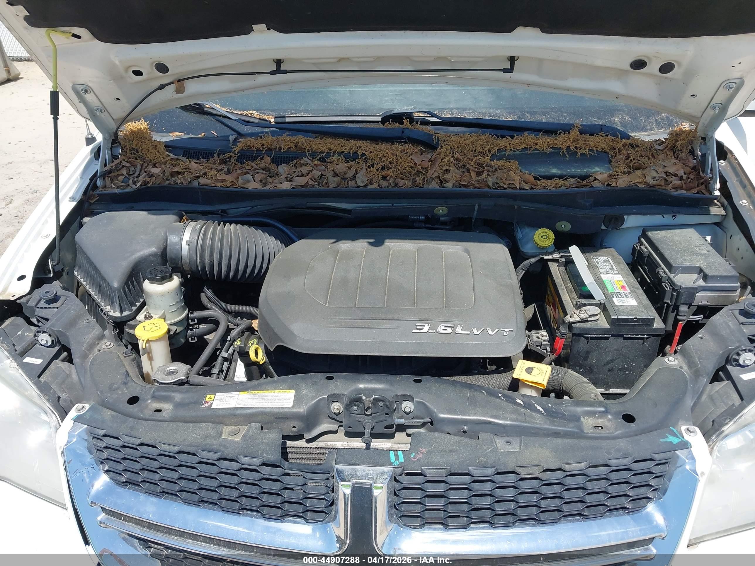 DODGE GRAND image 10