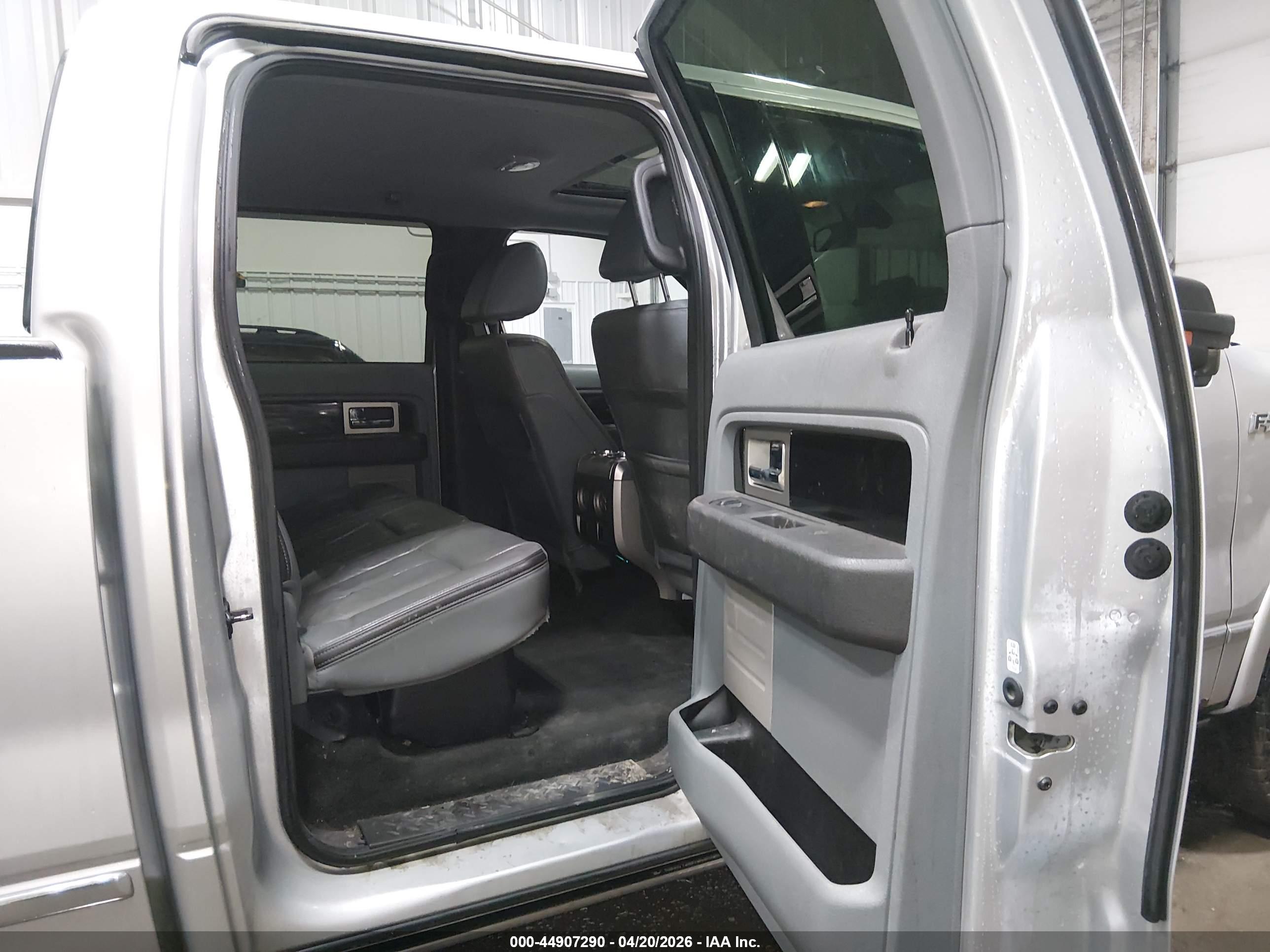 FORD F-150 image 8
