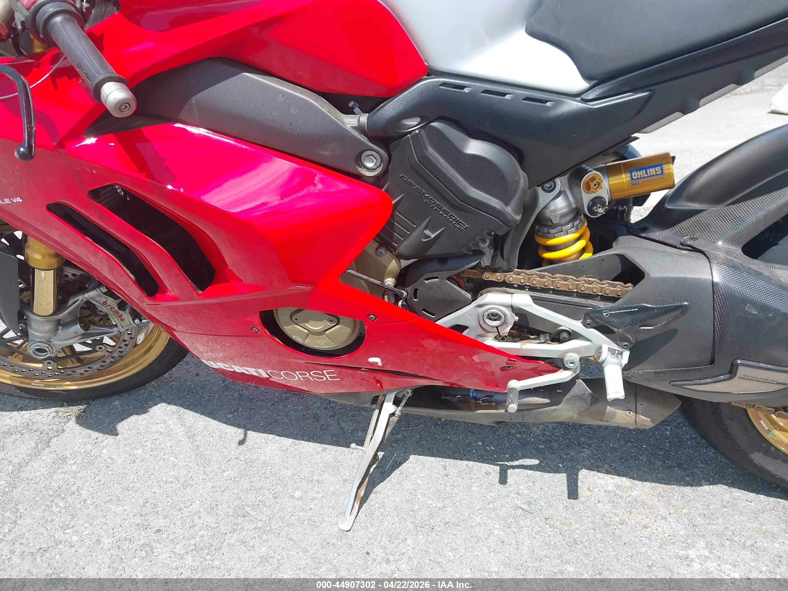 DUCATI PANIGALE image 9