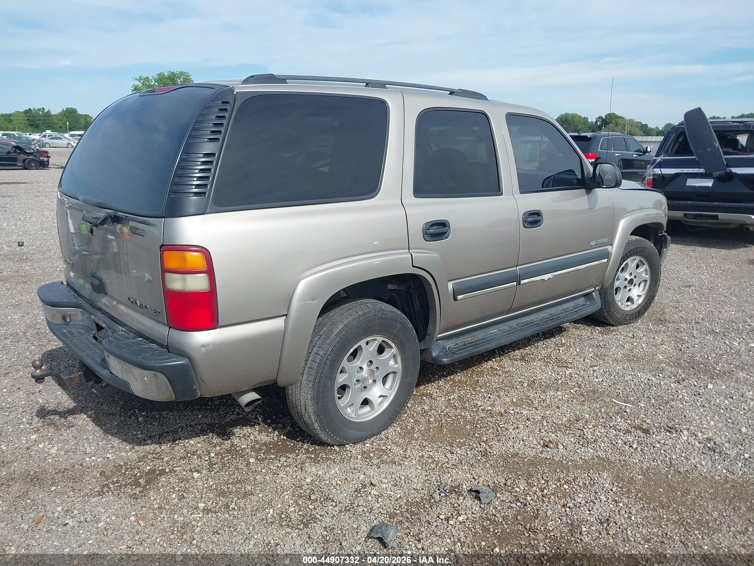 CHEVROLET TAHOE image 4