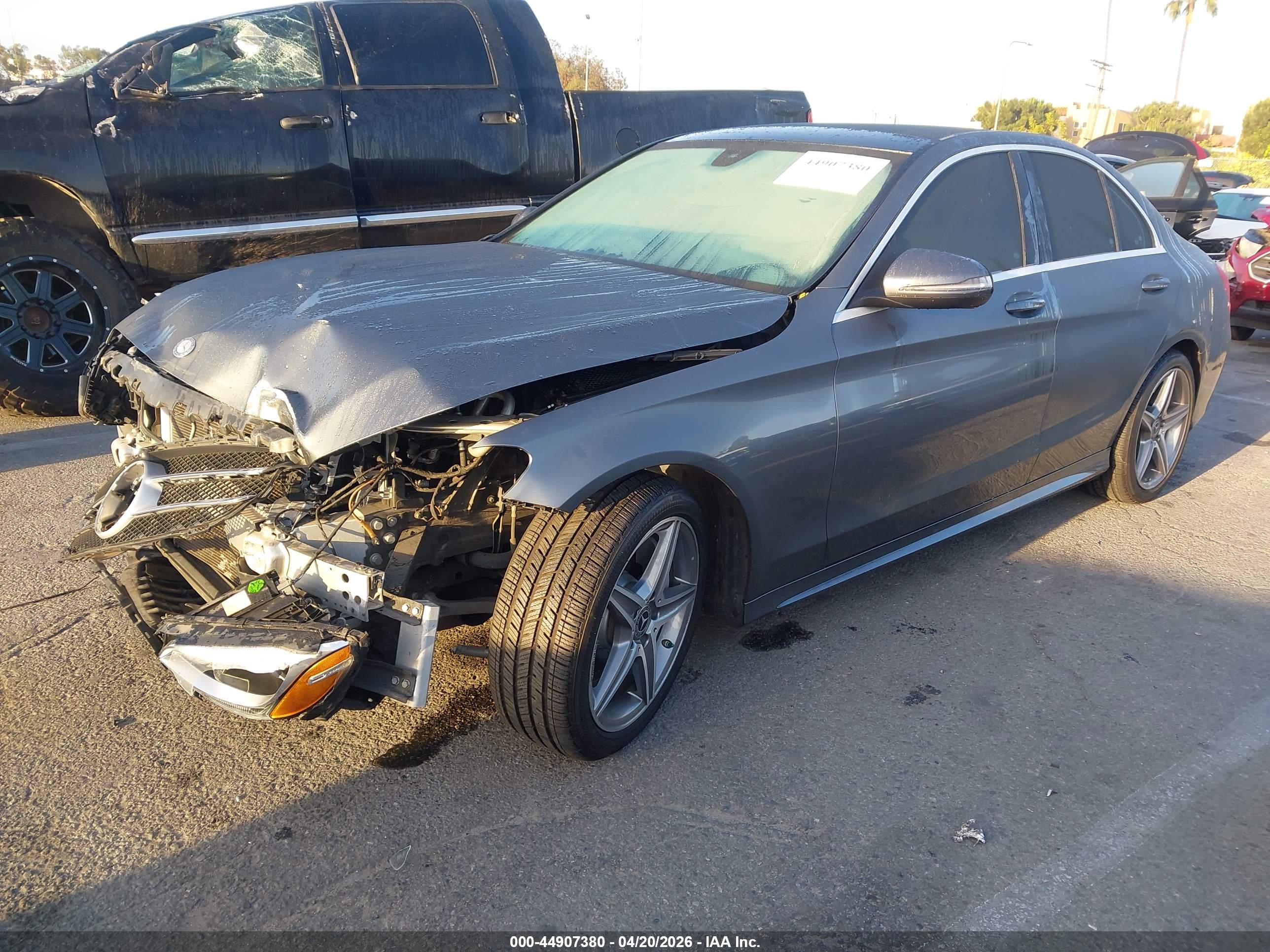MERCEDES-BENZ C image 2