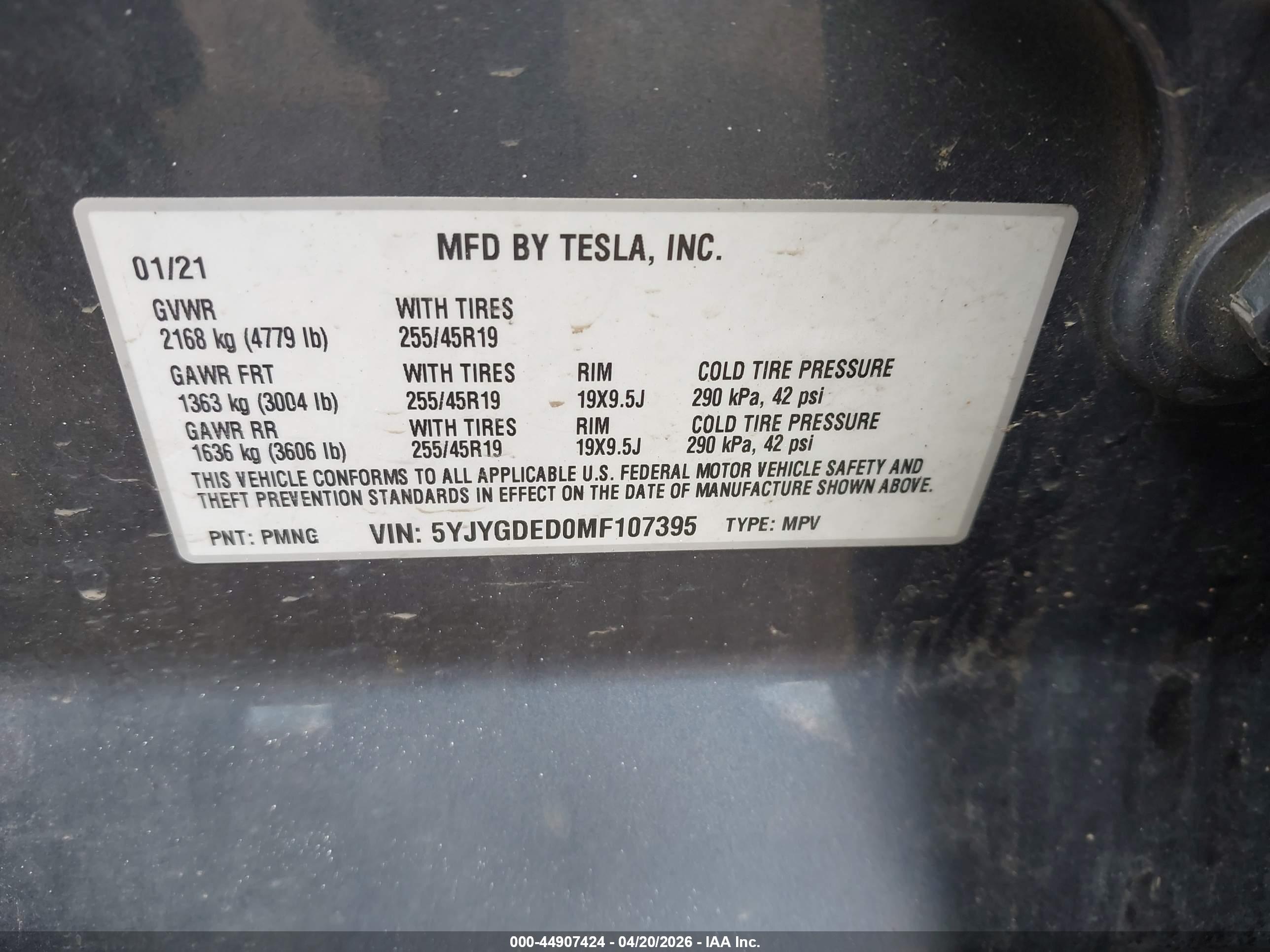 TESLA MODEL image 9