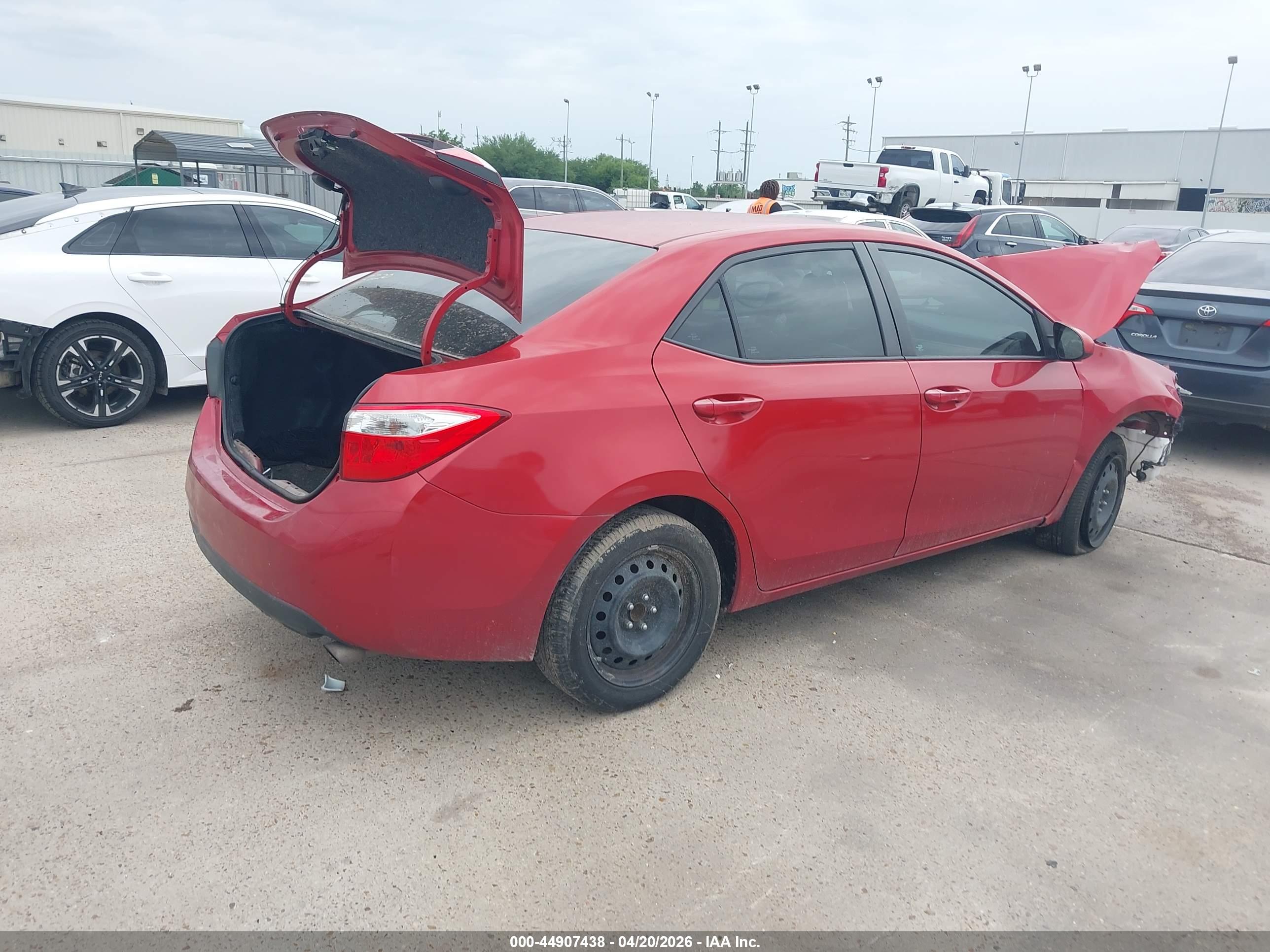 TOYOTA COROLLA image 4