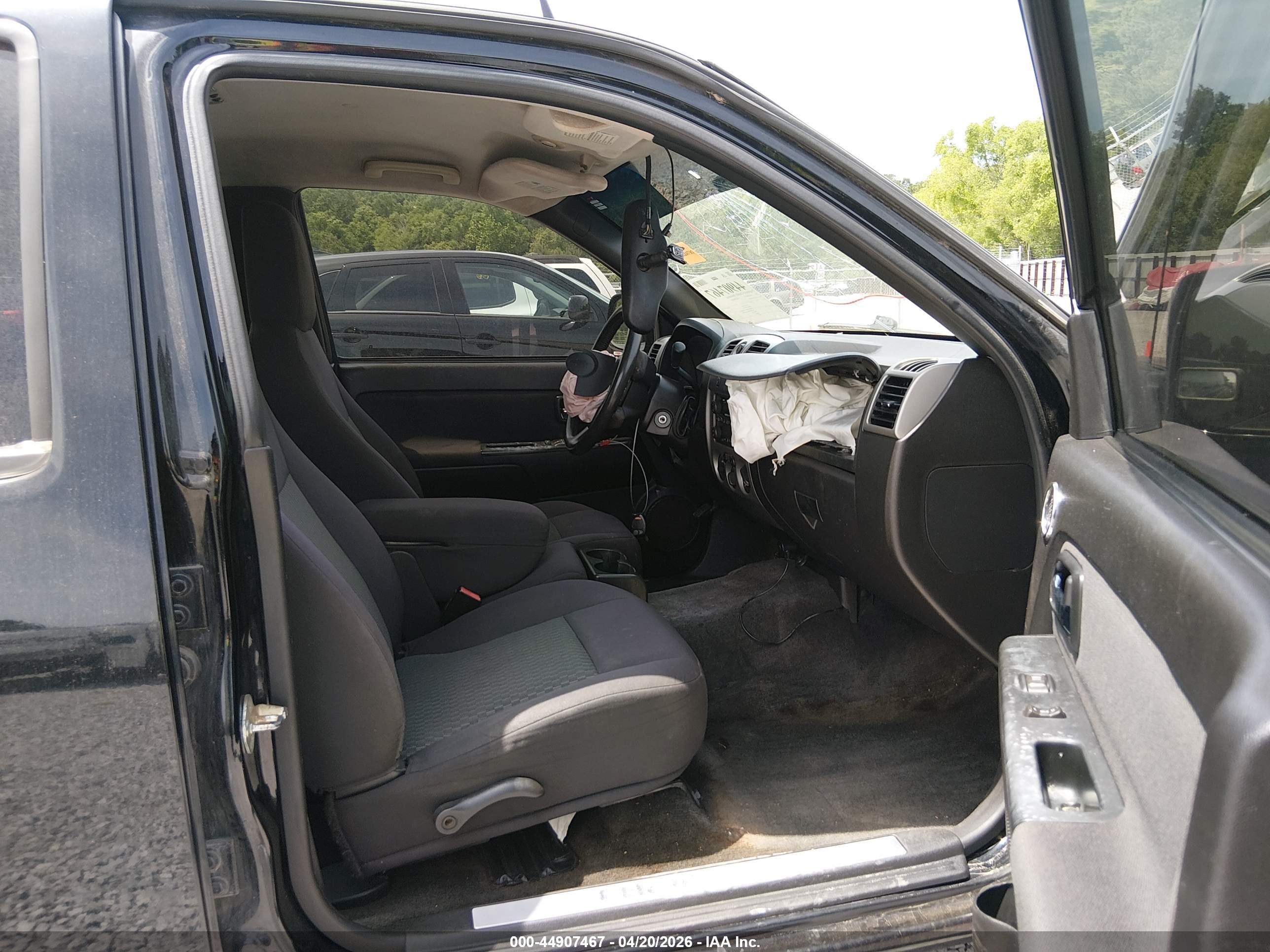 CHEVROLET COLORADO image 5