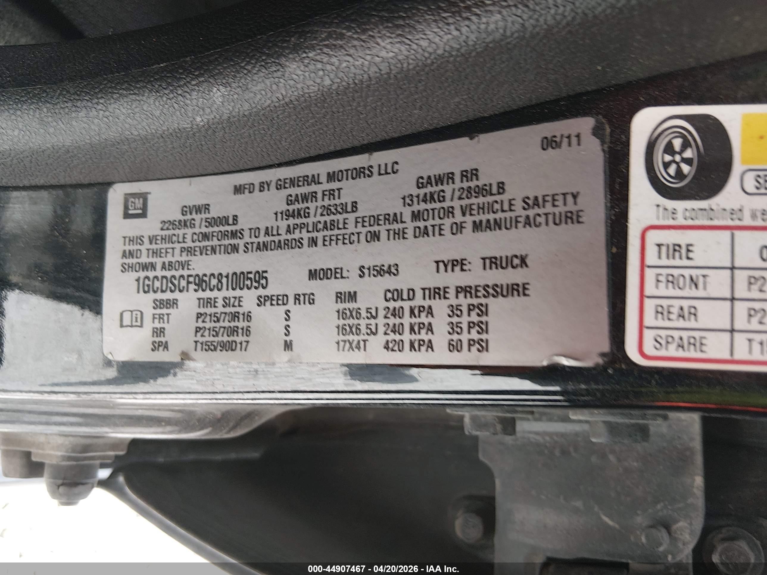 CHEVROLET COLORADO image 9