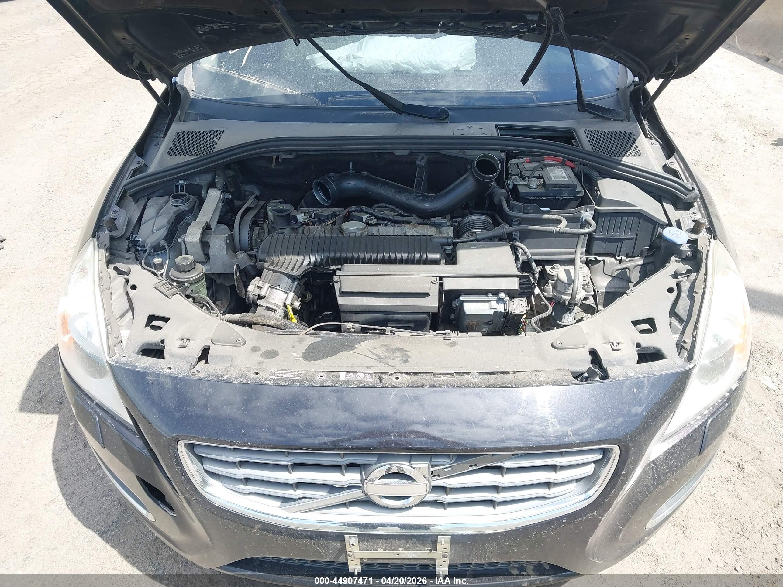 VOLVO S60 image 10
