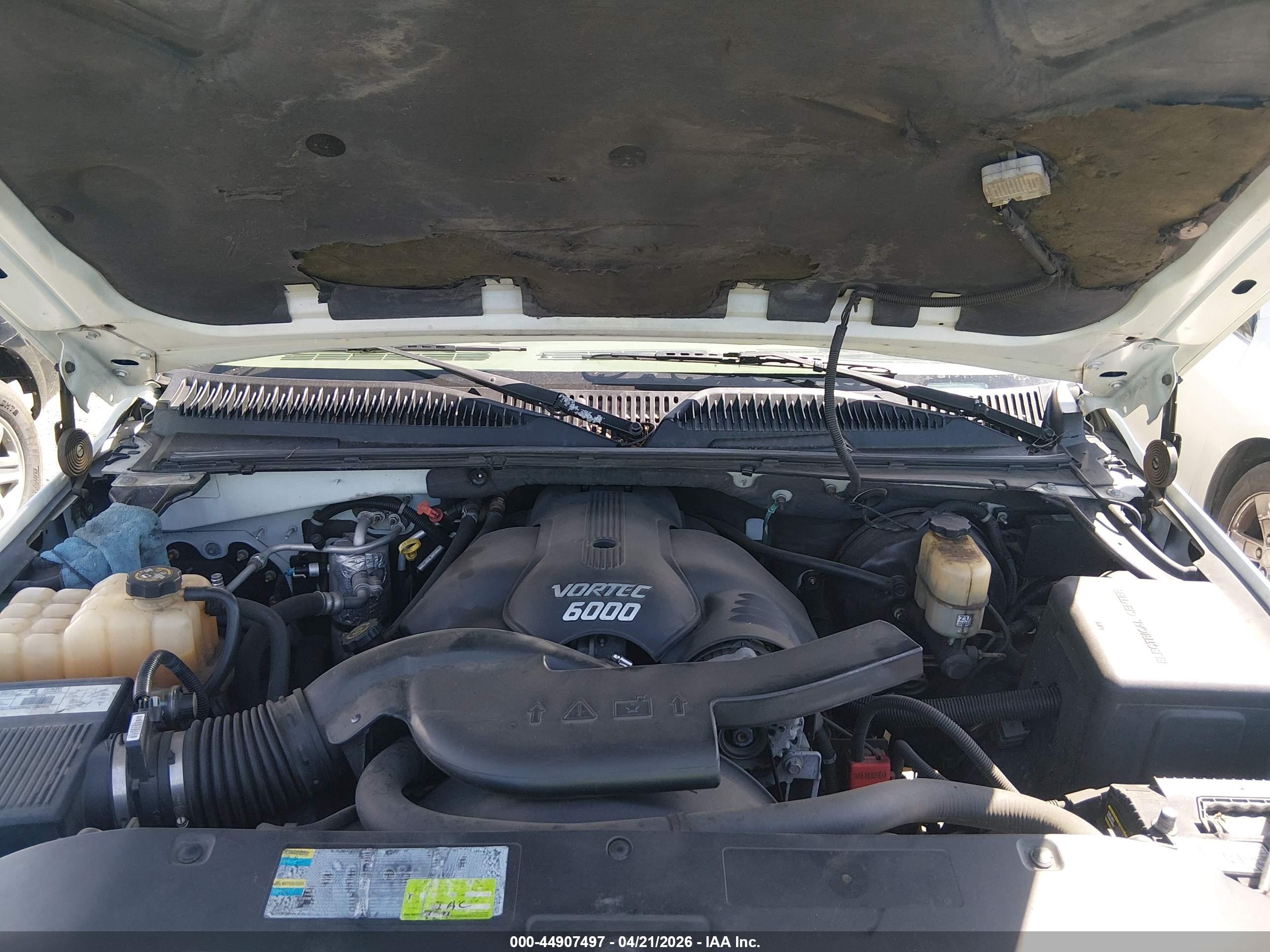 GMC YUKON image 10