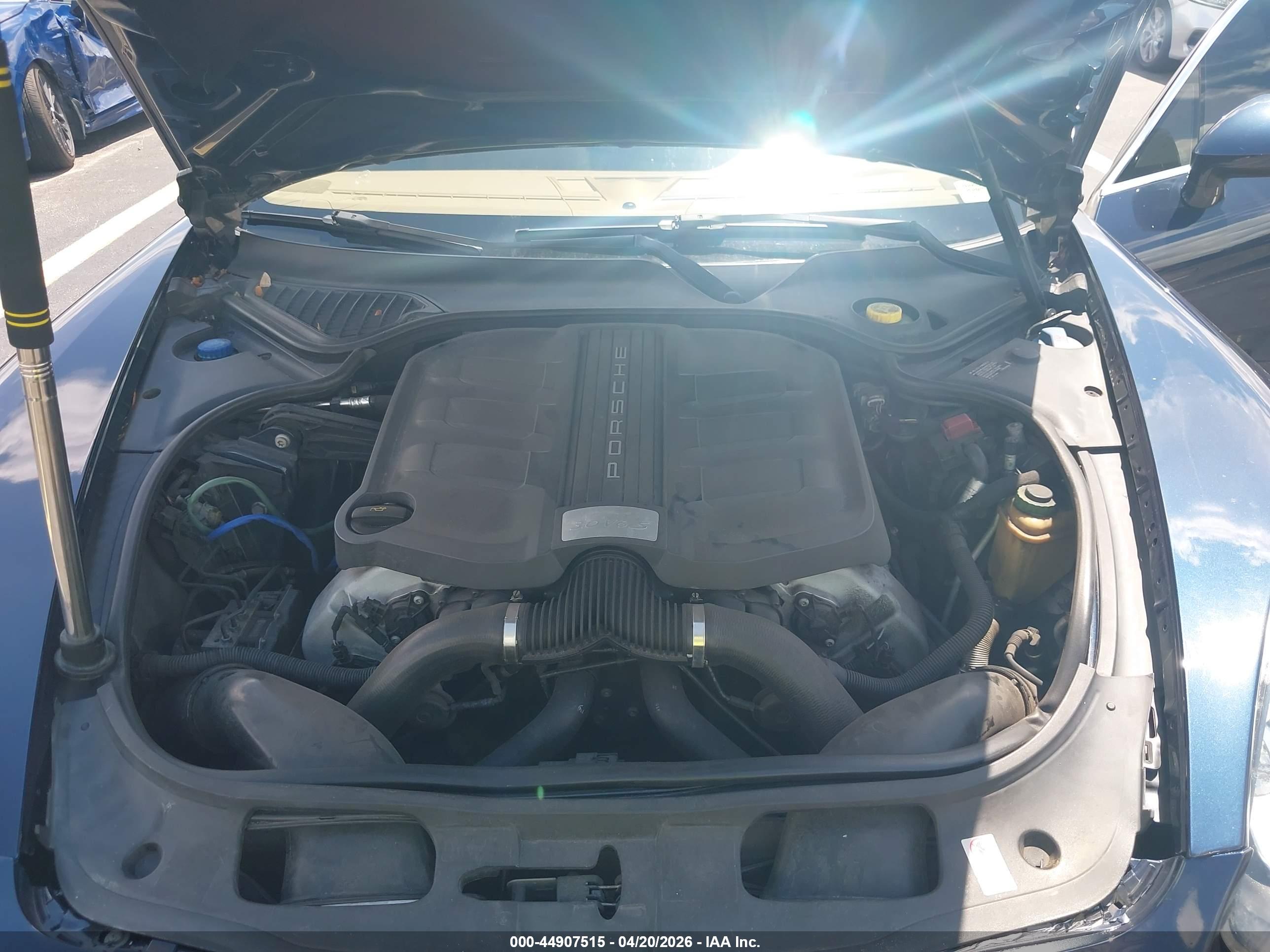 PORSCHE PANAMERA image 10