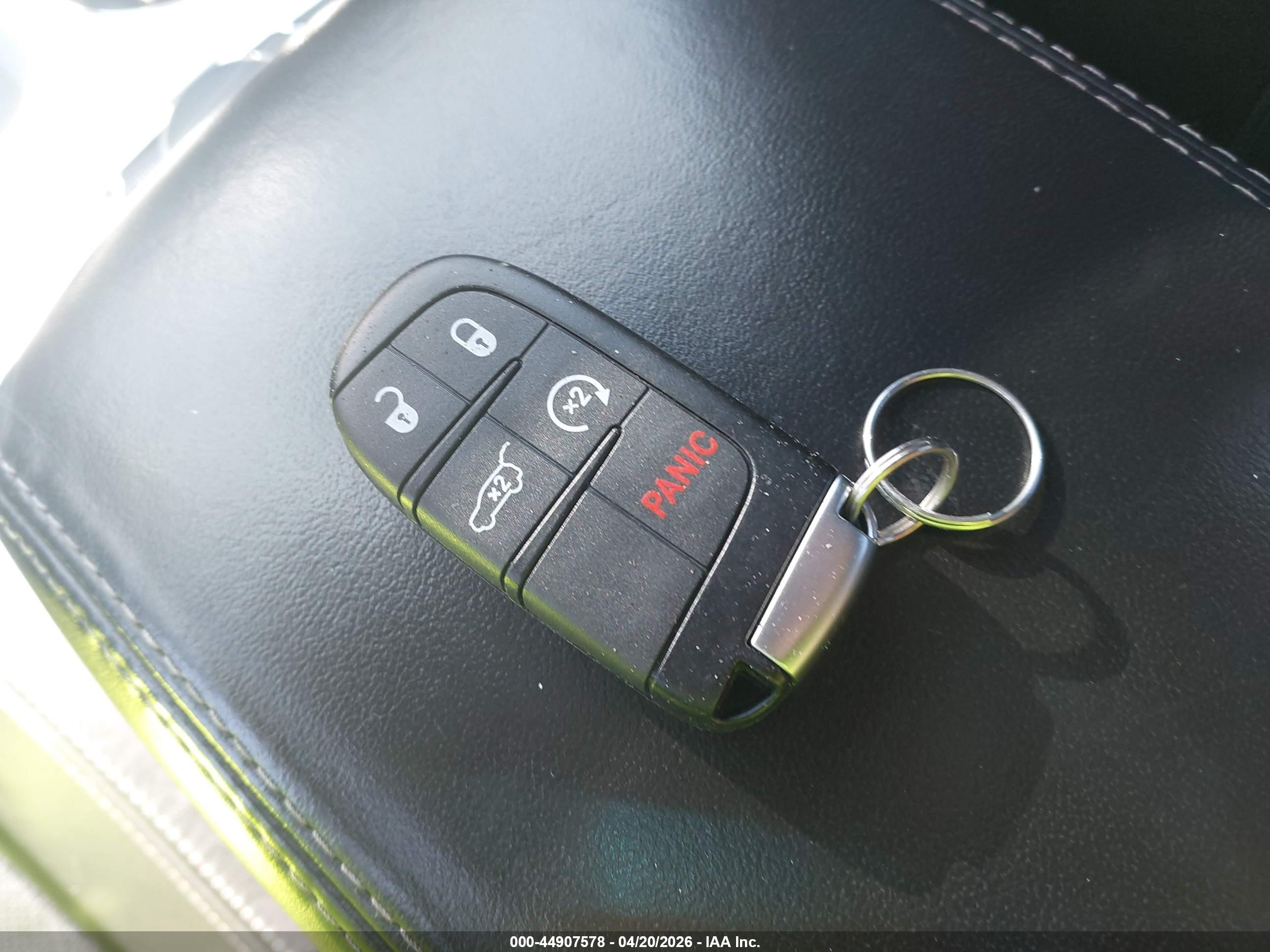 JEEP GRAND image 11