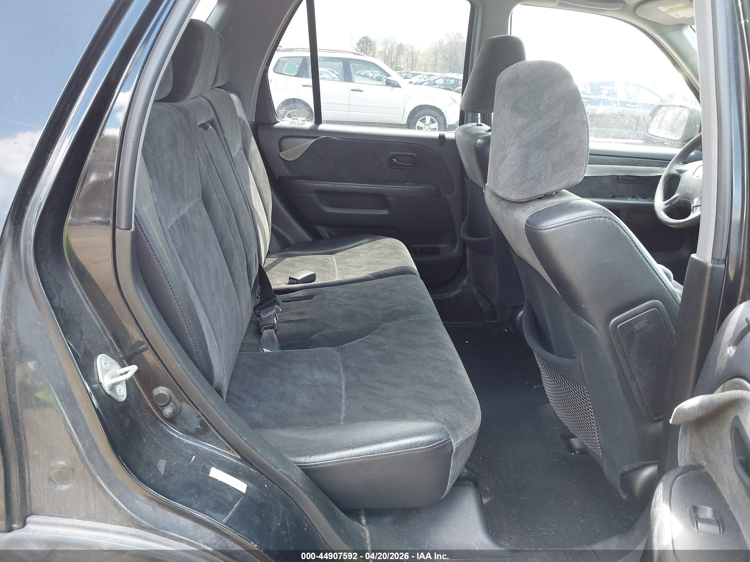 HONDA CR-V image 8