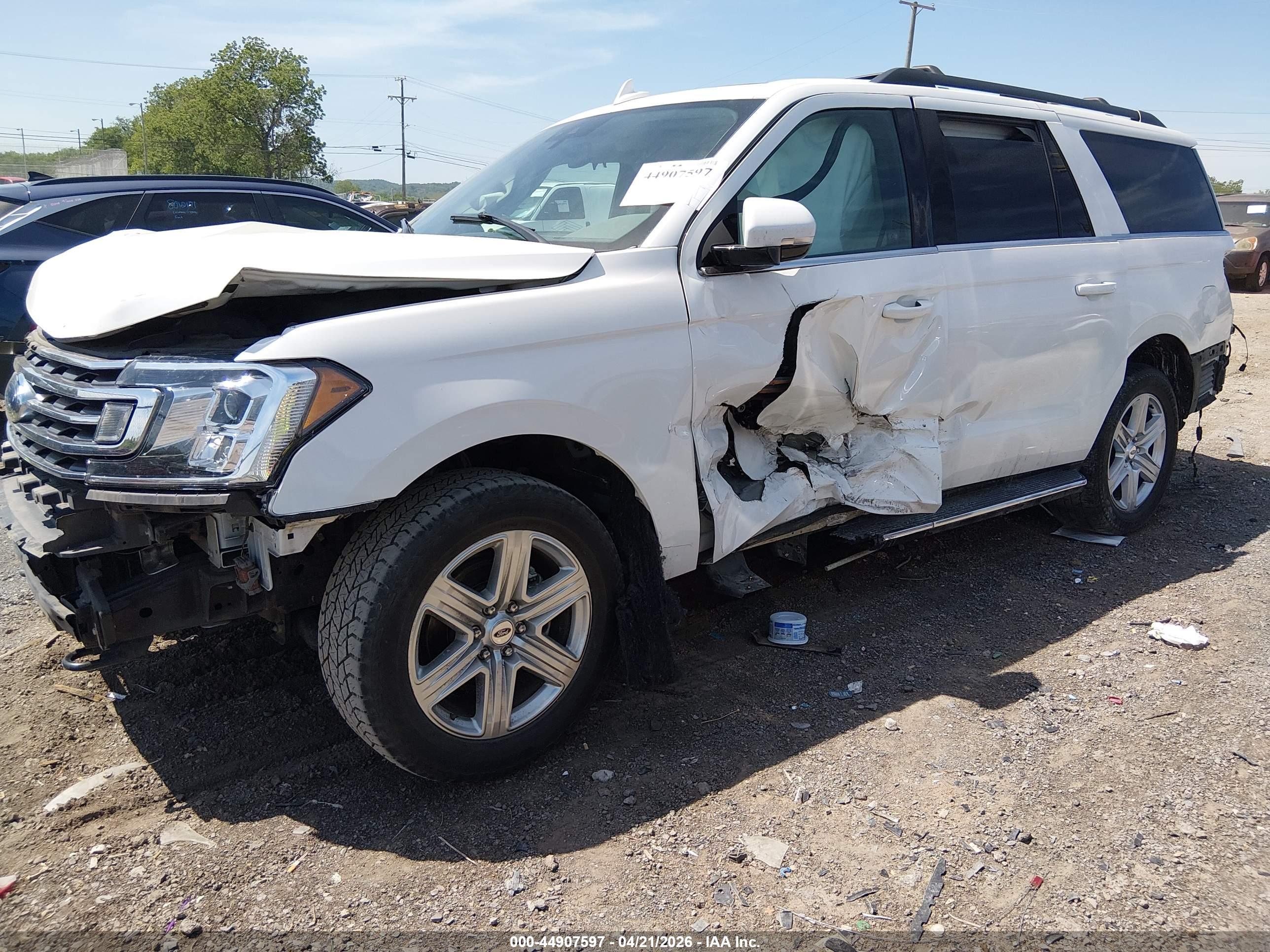 FORD EXPEDITION image 2