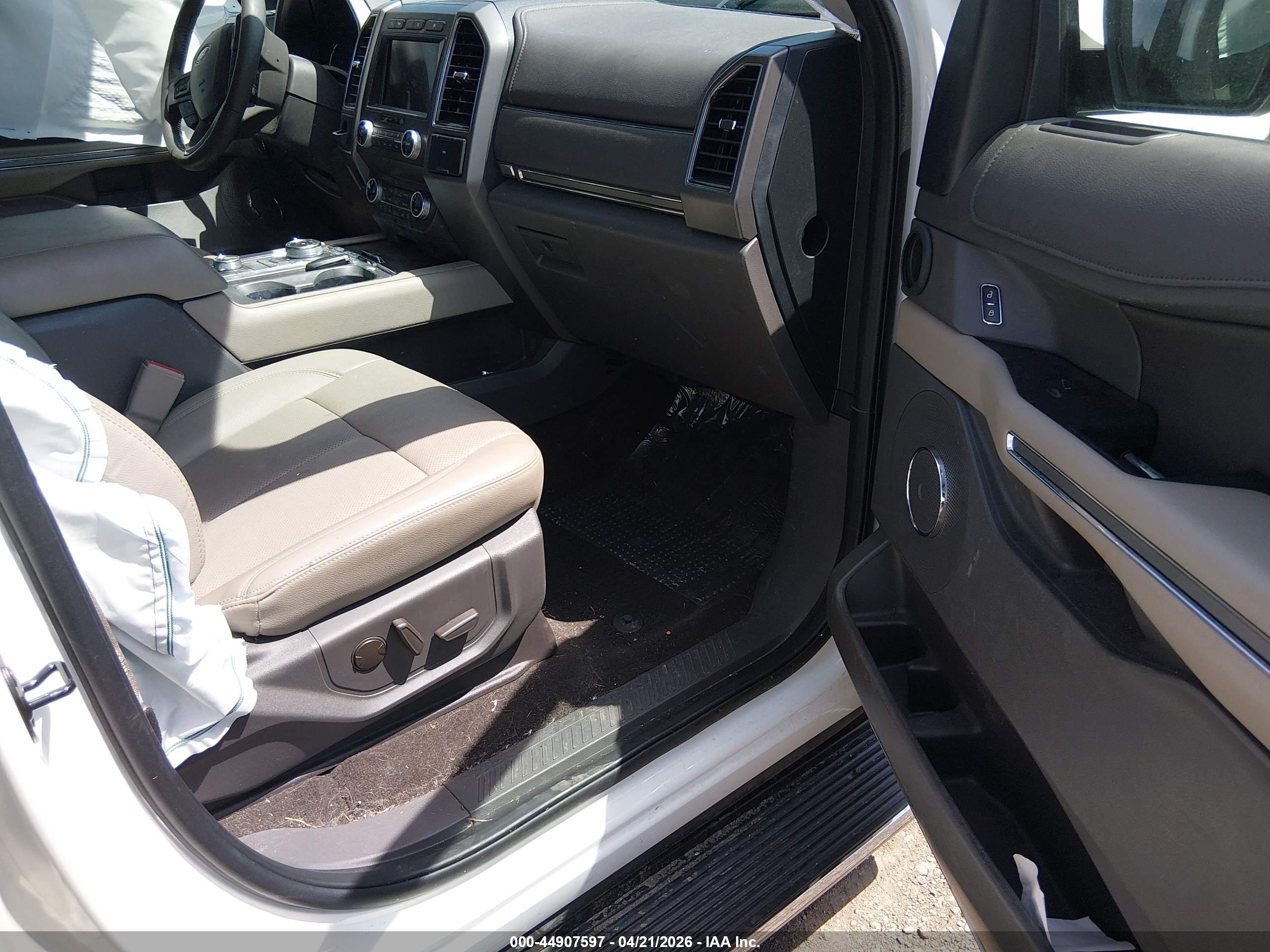 FORD EXPEDITION image 5