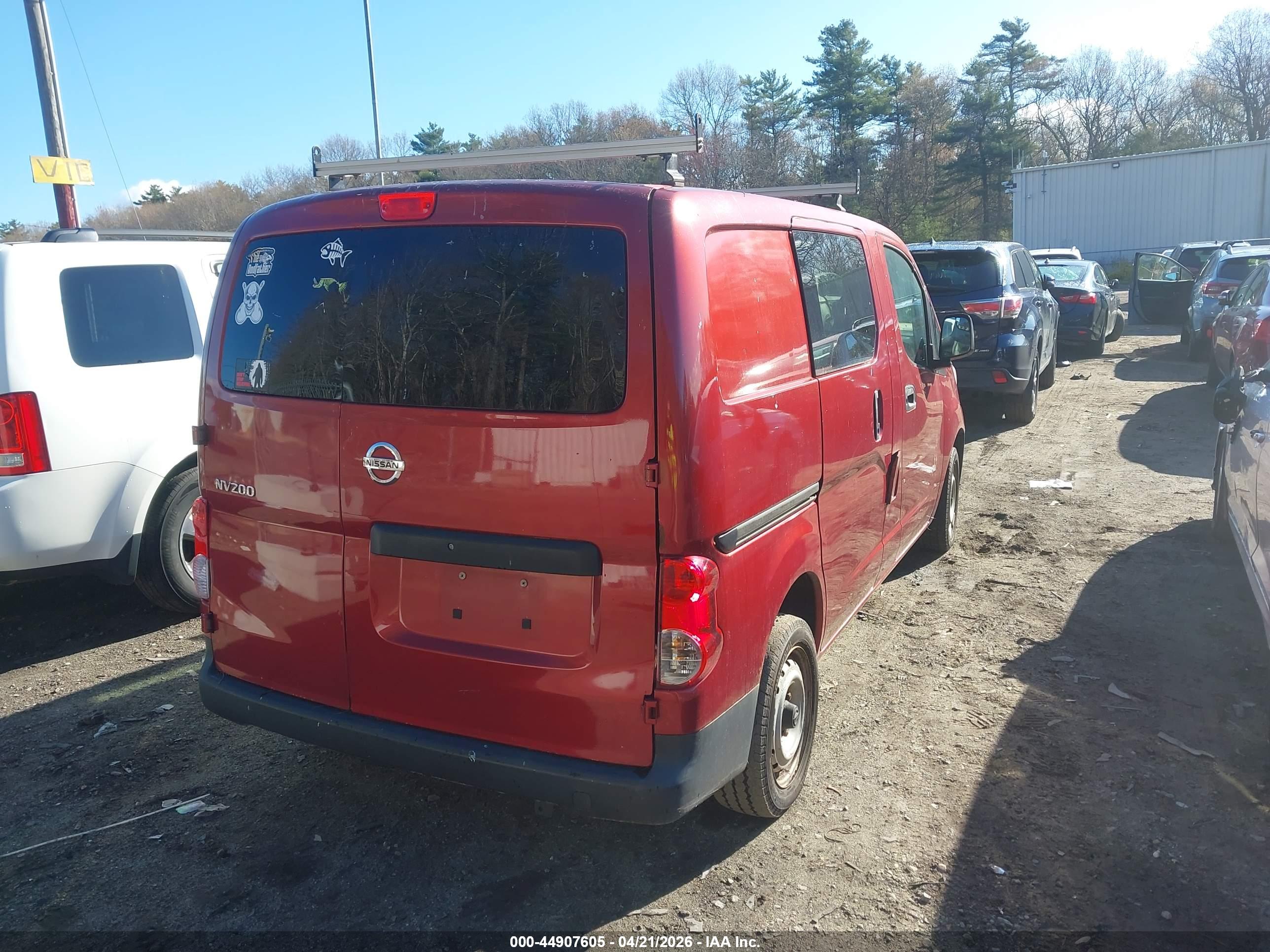 NISSAN NV200 image 4