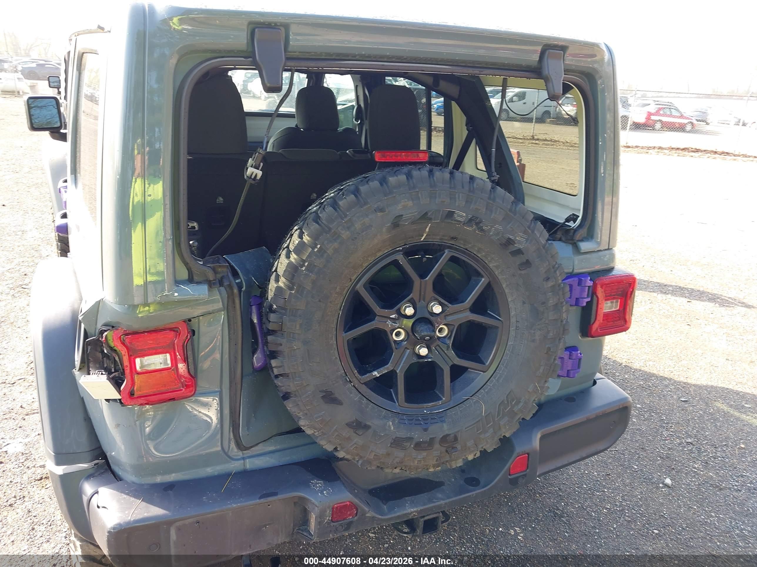 JEEP WRANGLER image 6