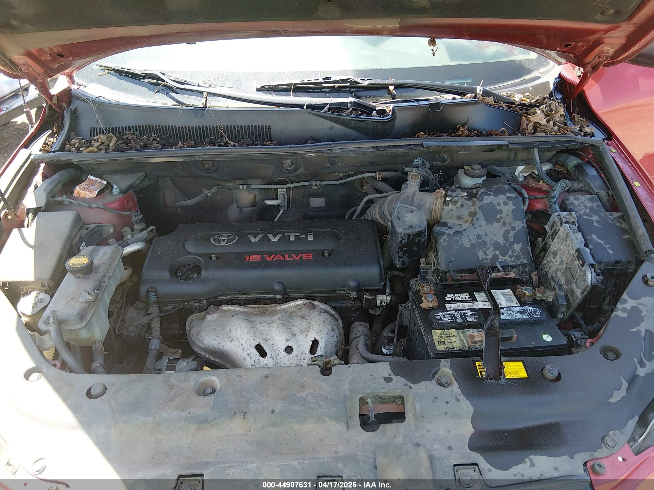 TOYOTA RAV4 image 10