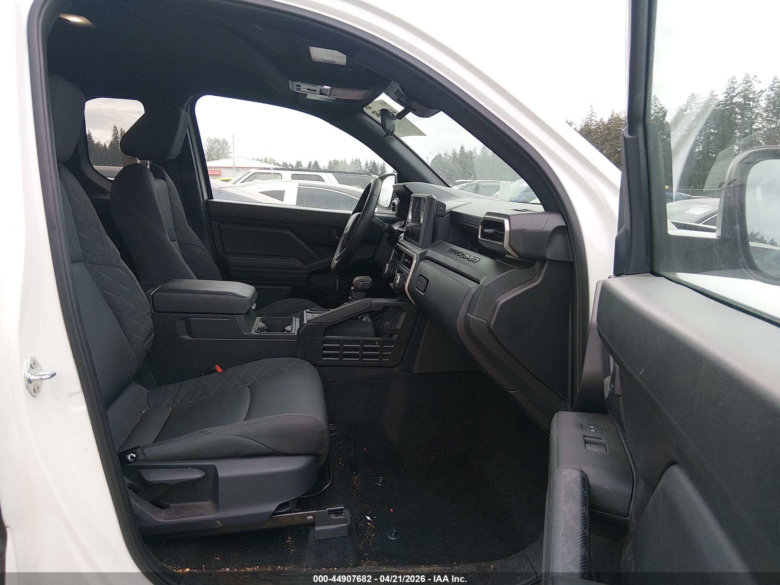 TOYOTA TACOMA image 5