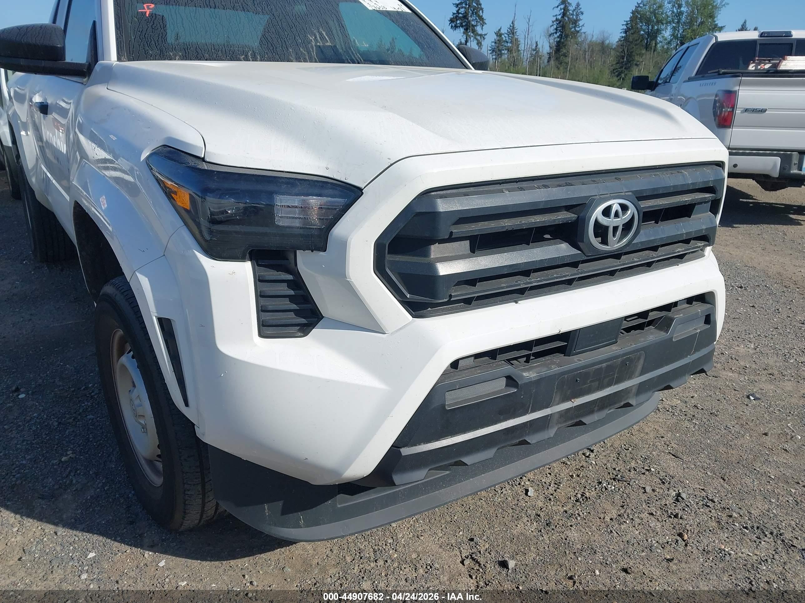 TOYOTA TACOMA image 6
