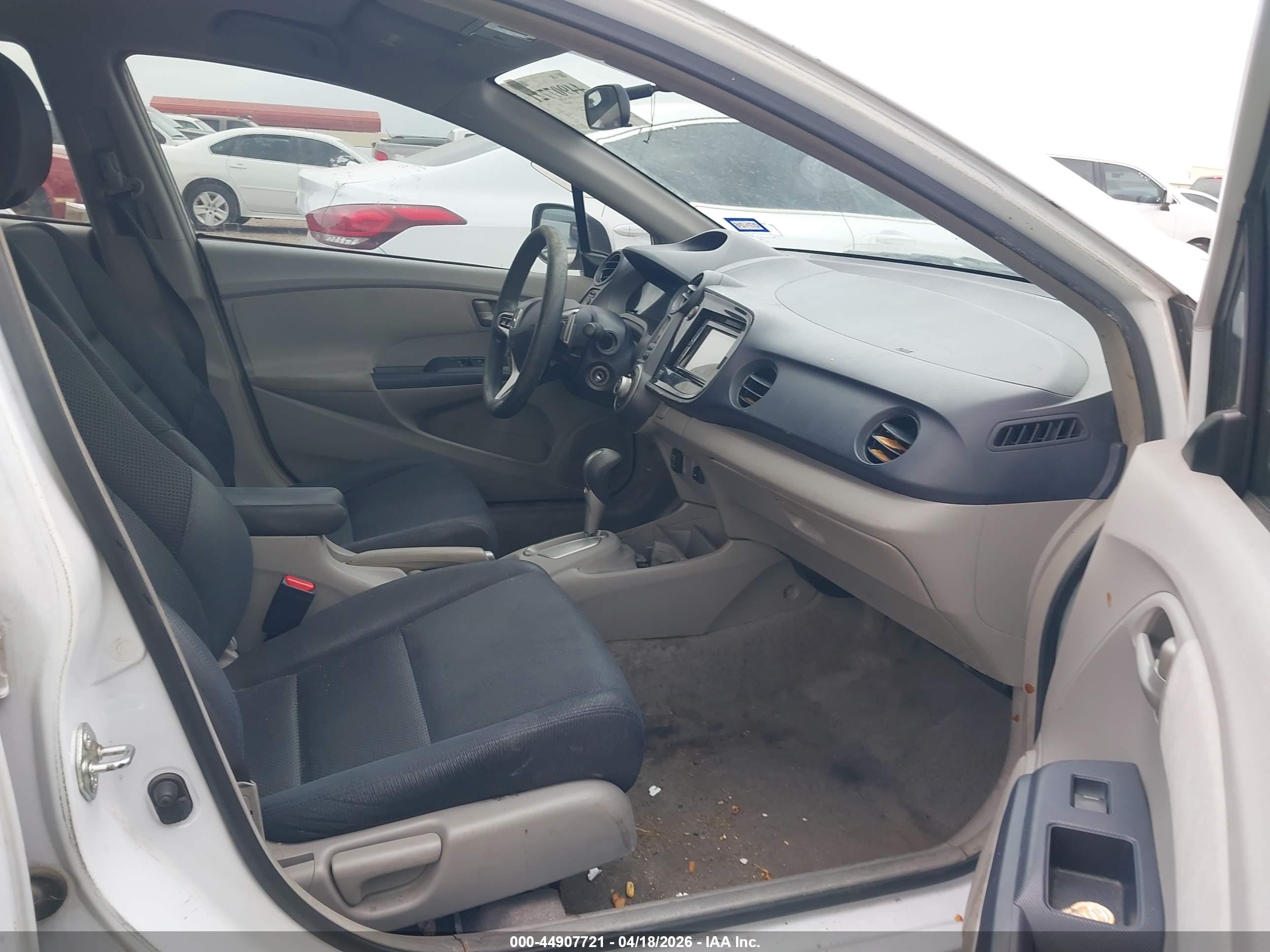 HONDA INSIGHT image 5