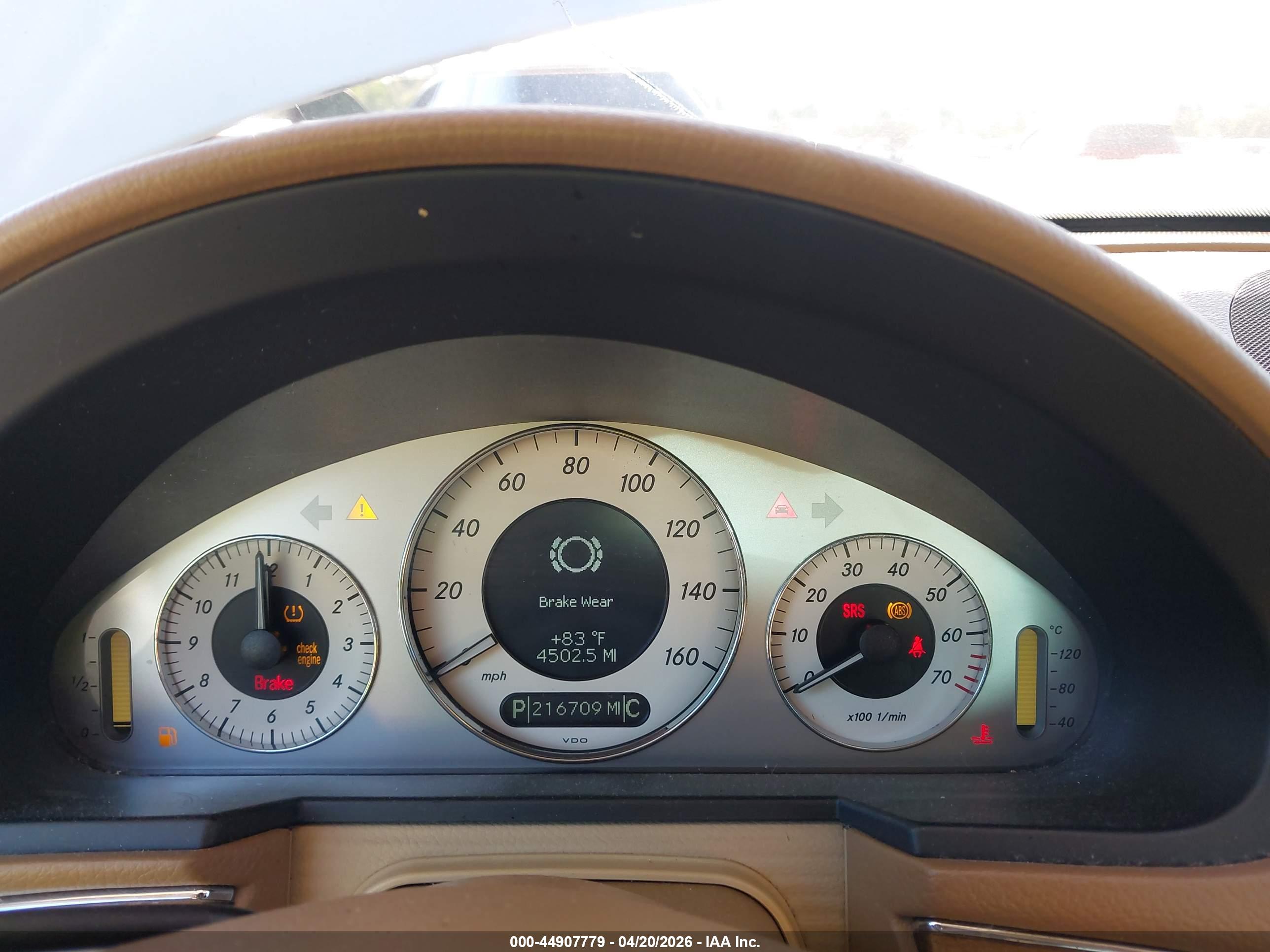 MERCEDES-BENZ E image 7